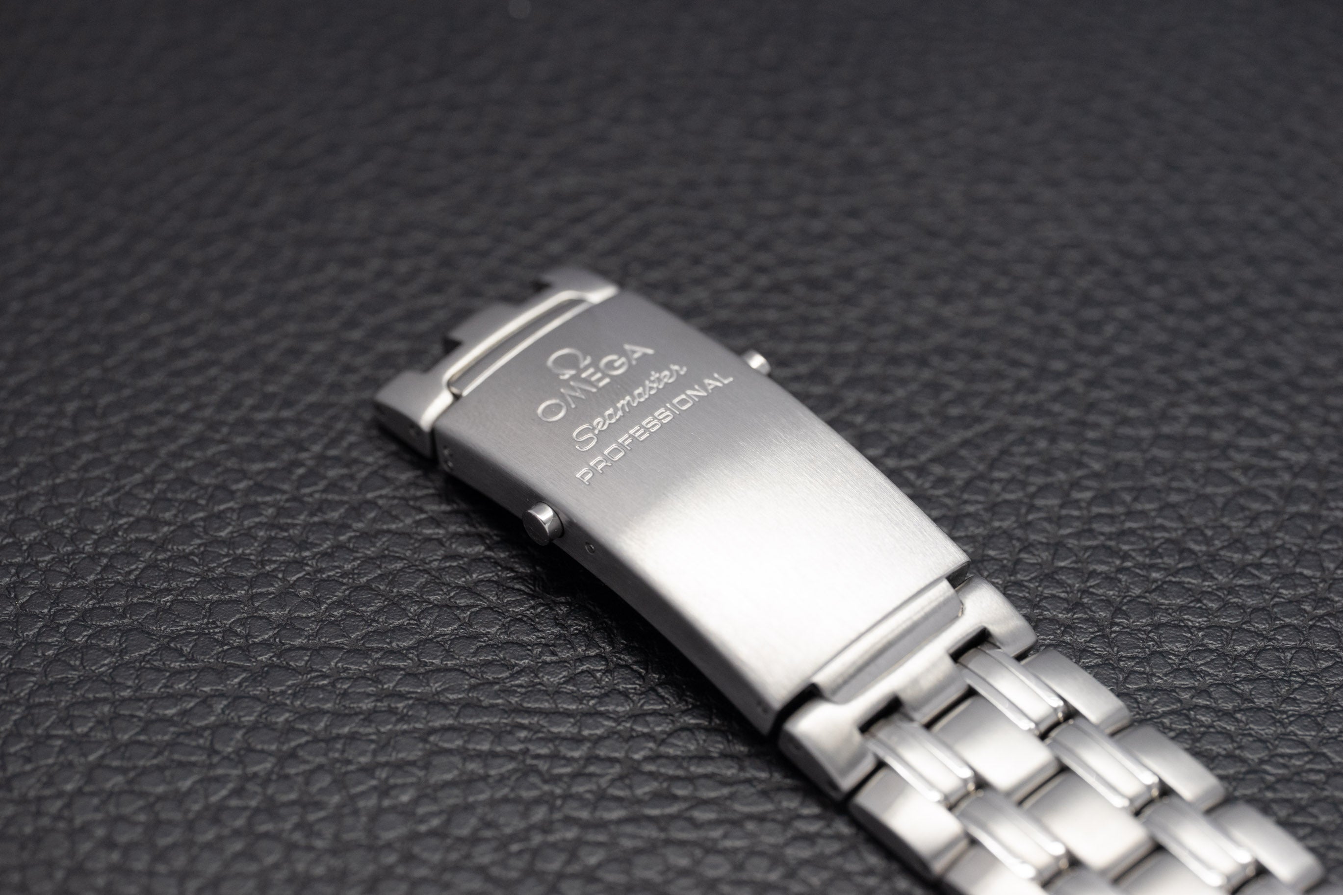 Omega Seamaster Diver 300 2221.80 Blue Dial 2008