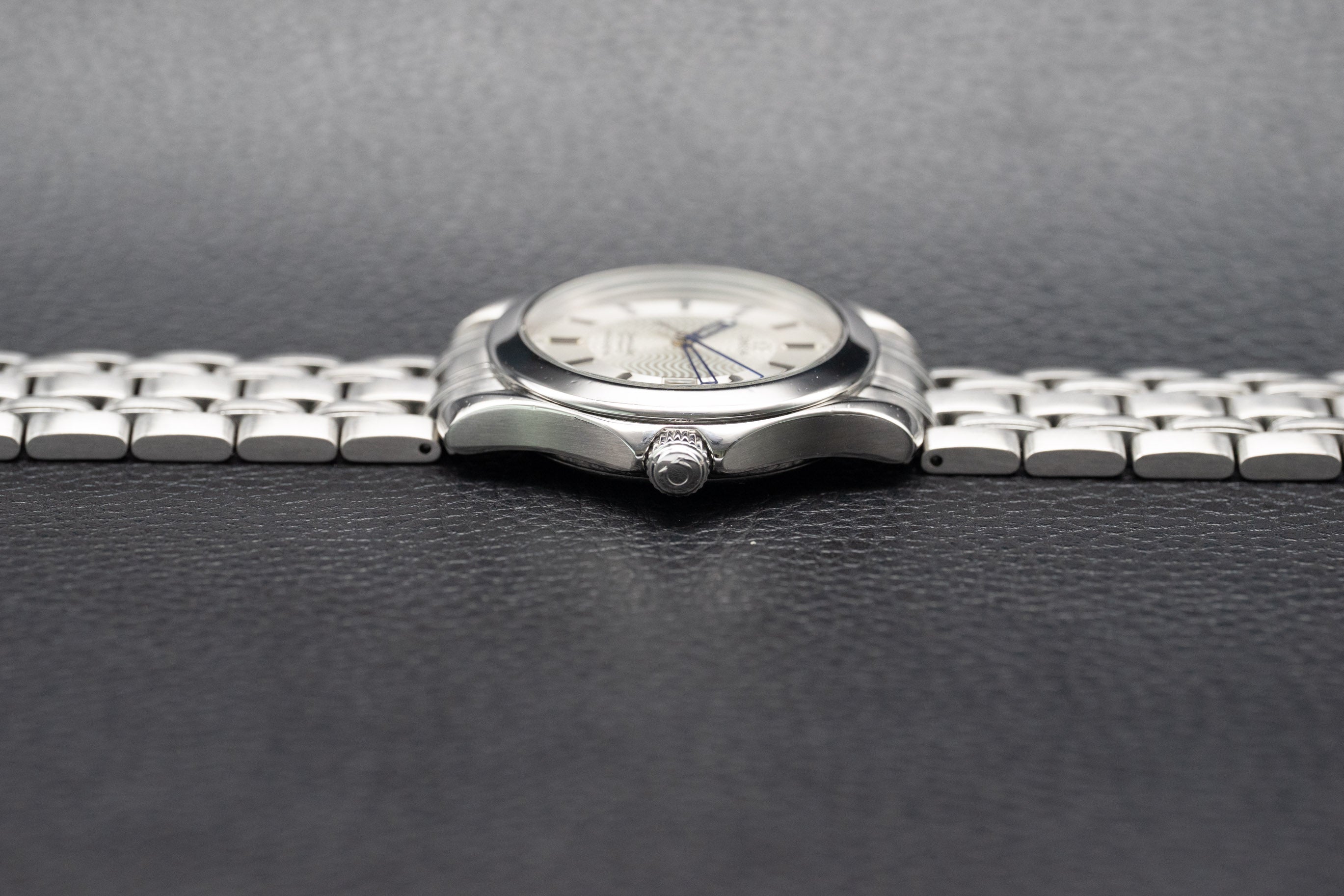 Omega Seamaster 120 2501.31 Silver Dial 2002 Papers