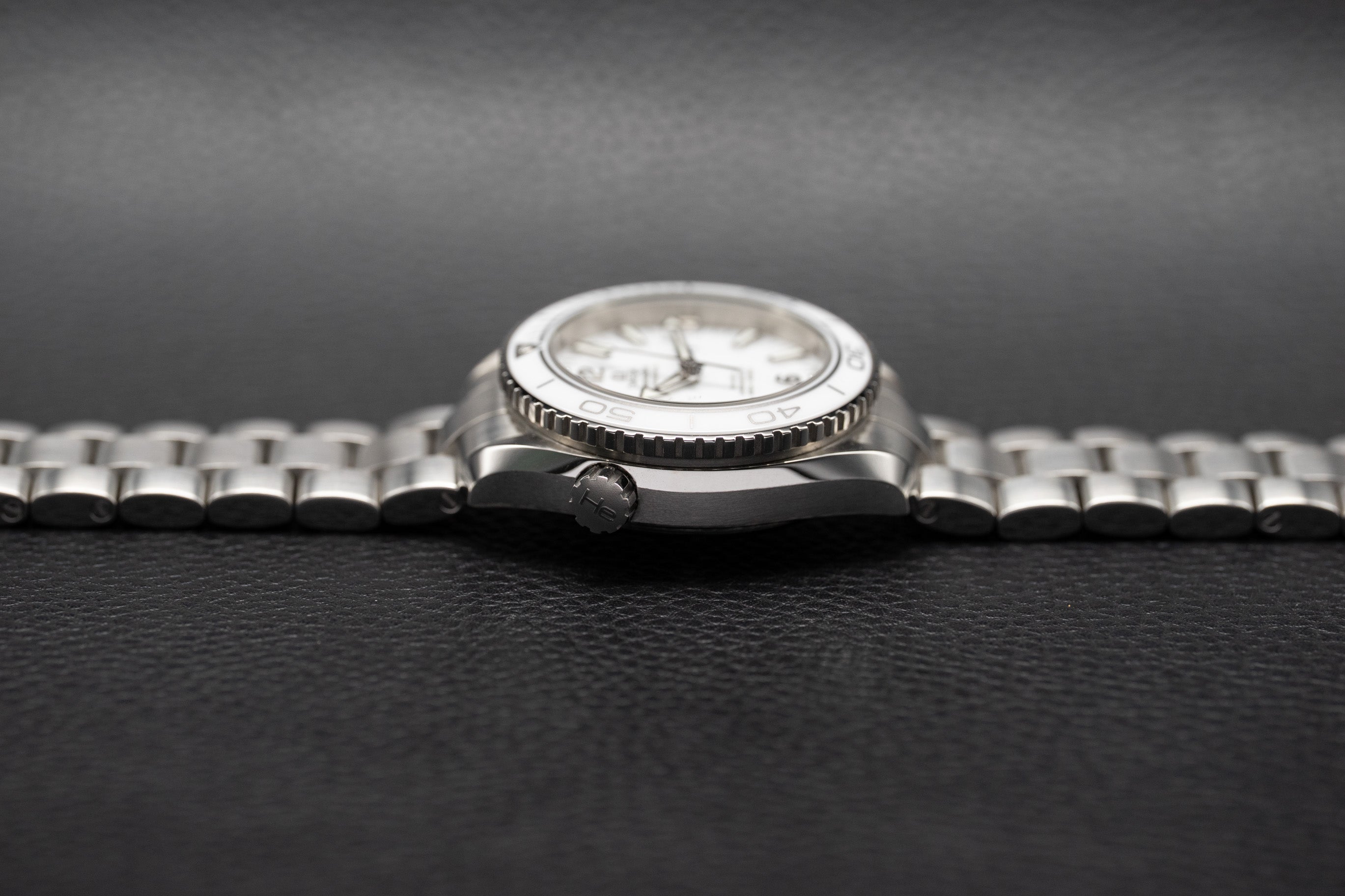 Omega Seamaster Planet Ocean 232.30.38.20.04.001 Fullset 2022 Box+Papers
