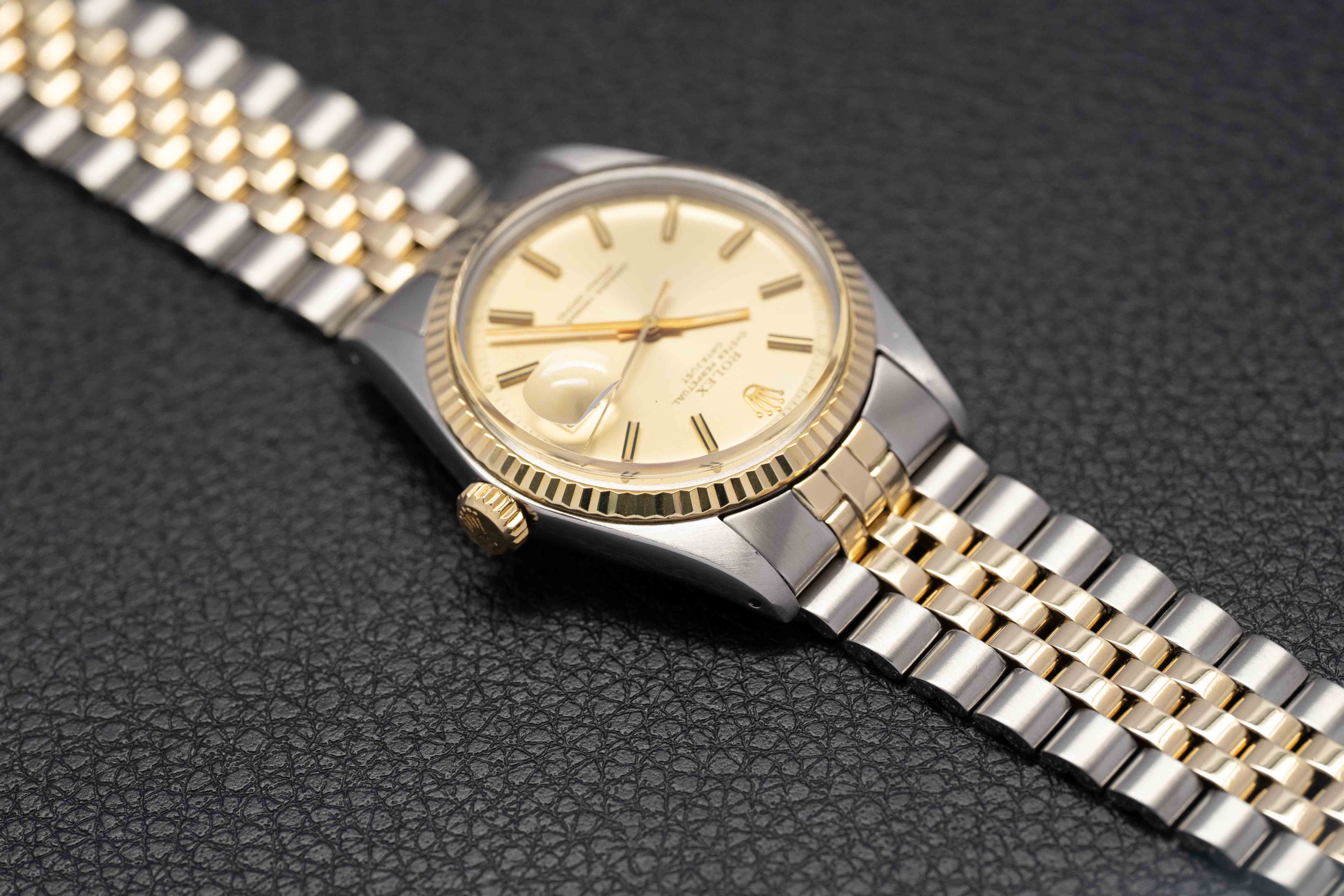 Rolex Datejust 1601 Gold Dial 1972
