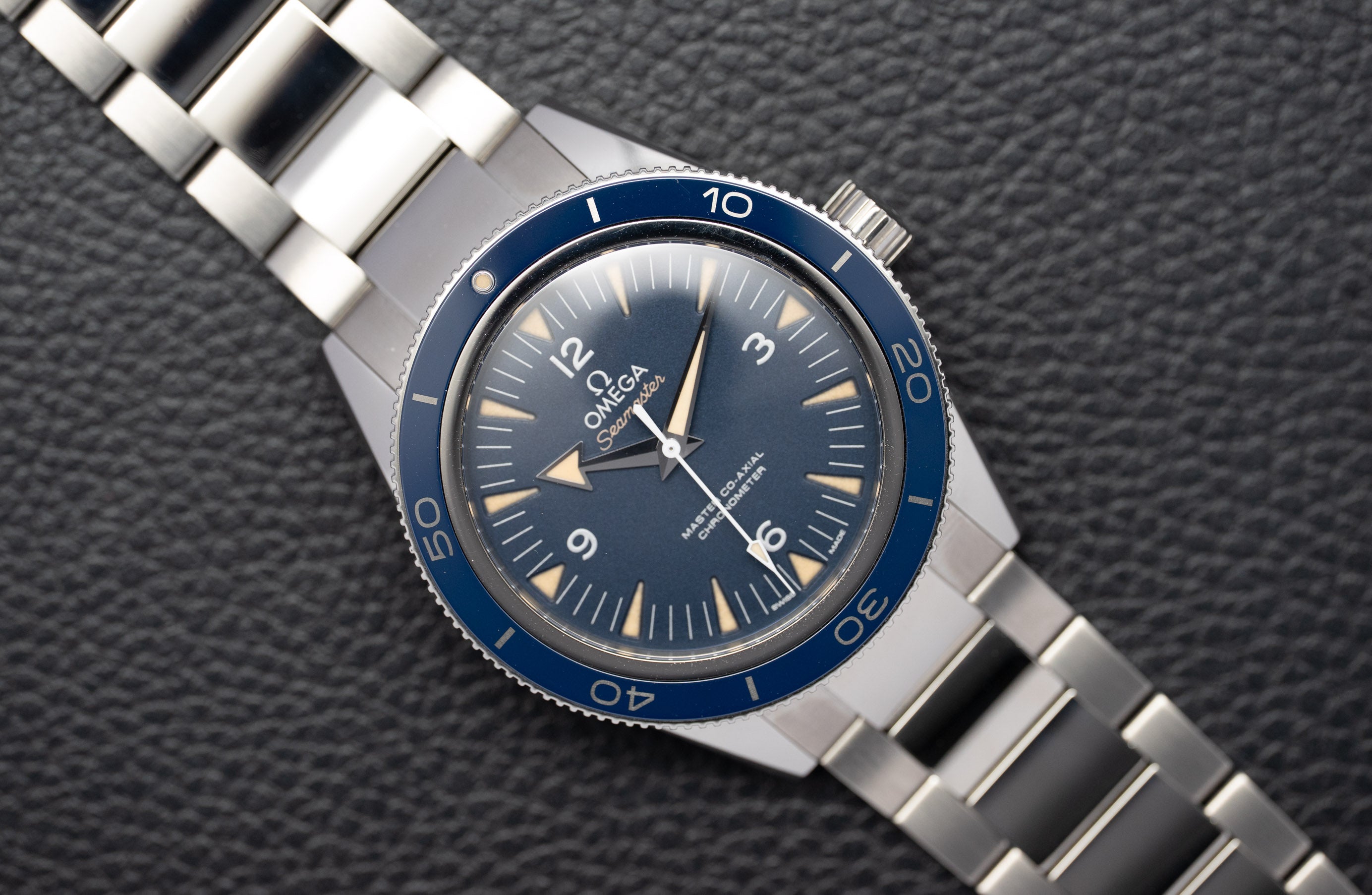 Omega Seamaster 300 233.90.41.21.03.001 Fullset 2015 Box+Papers