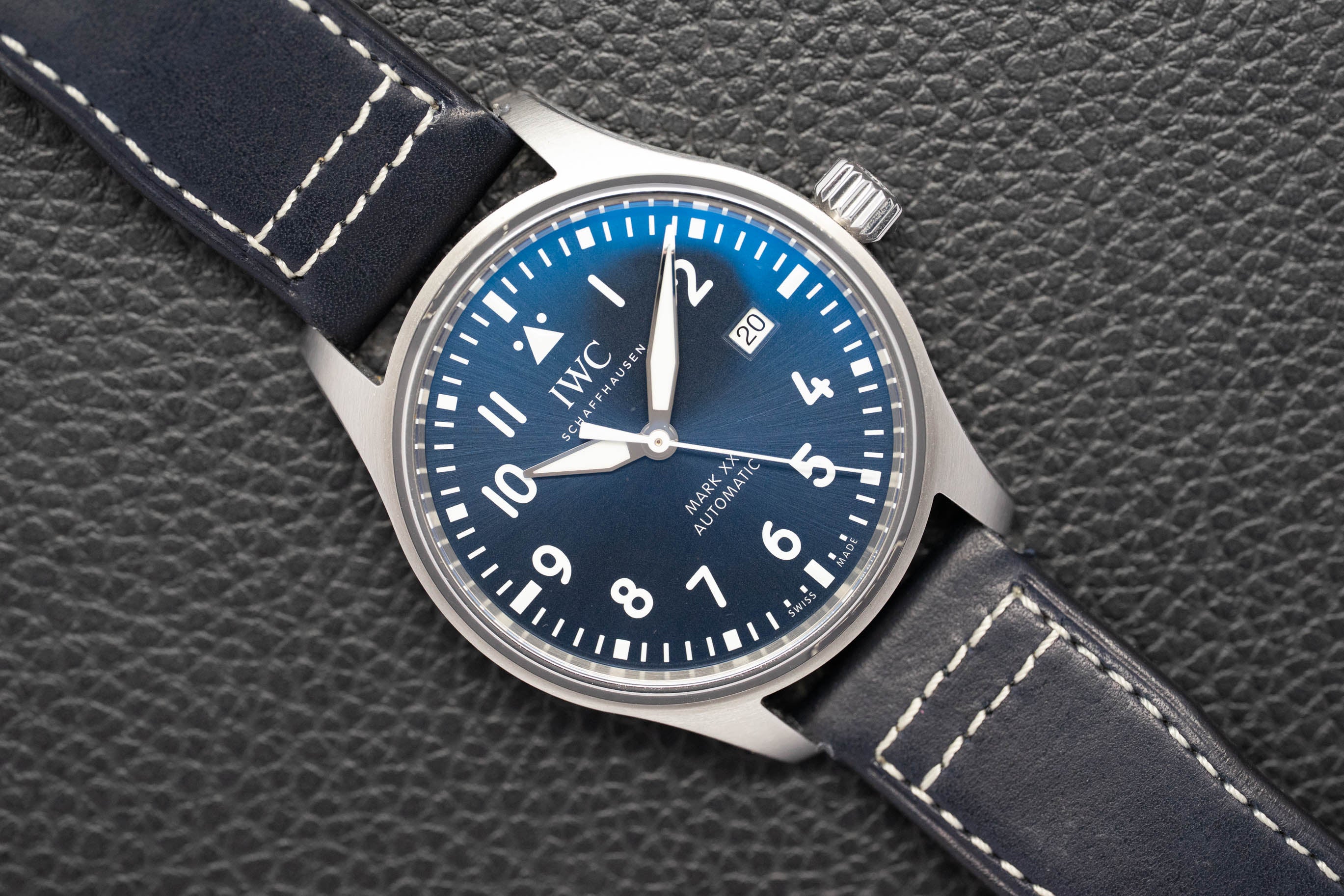 IWC Fliegeruhr Mark XX IW328203 Fullset 2025 Box+Papers