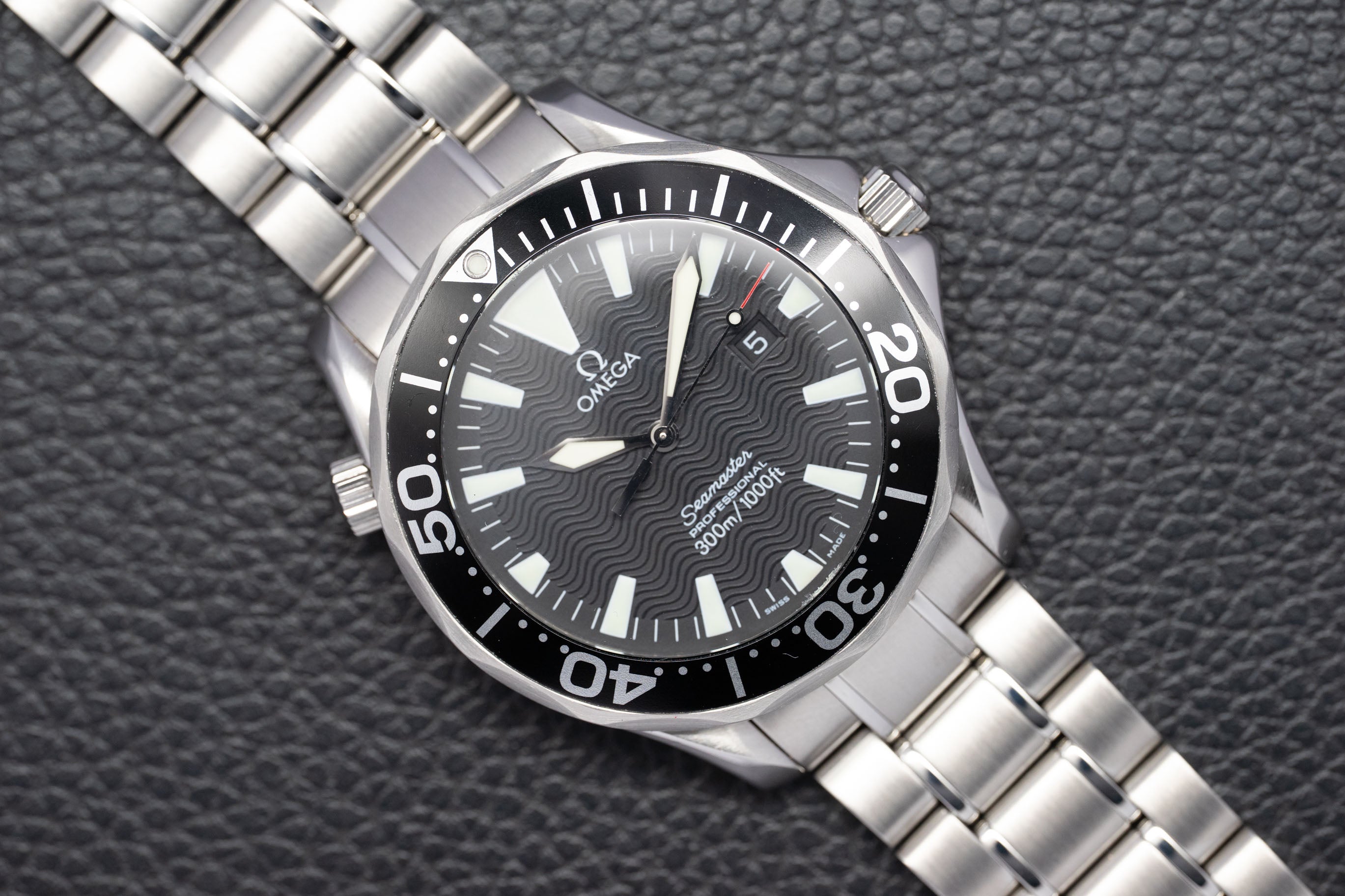 Omega Seamaster Diver 300 2264.50 Black Dial 1998