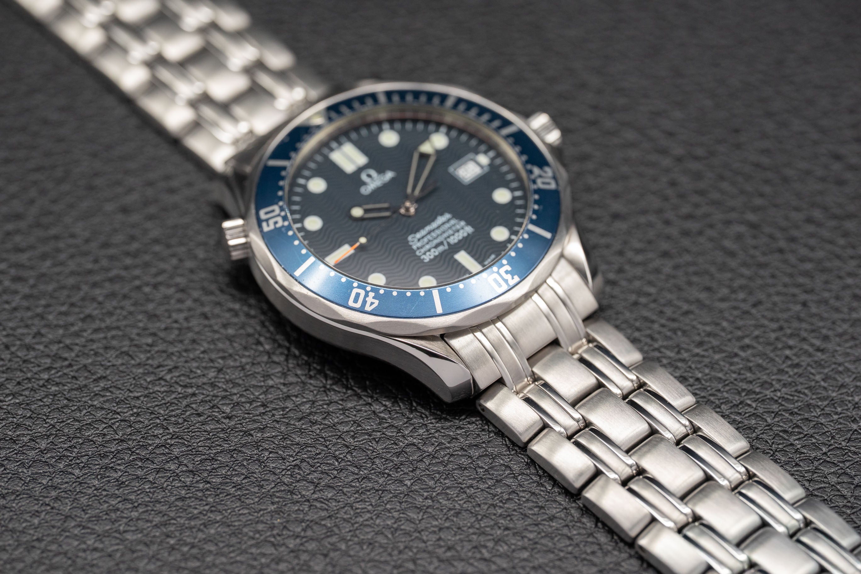 Omega Seamaster Diver 300 2531.80 Blue Dial 1999