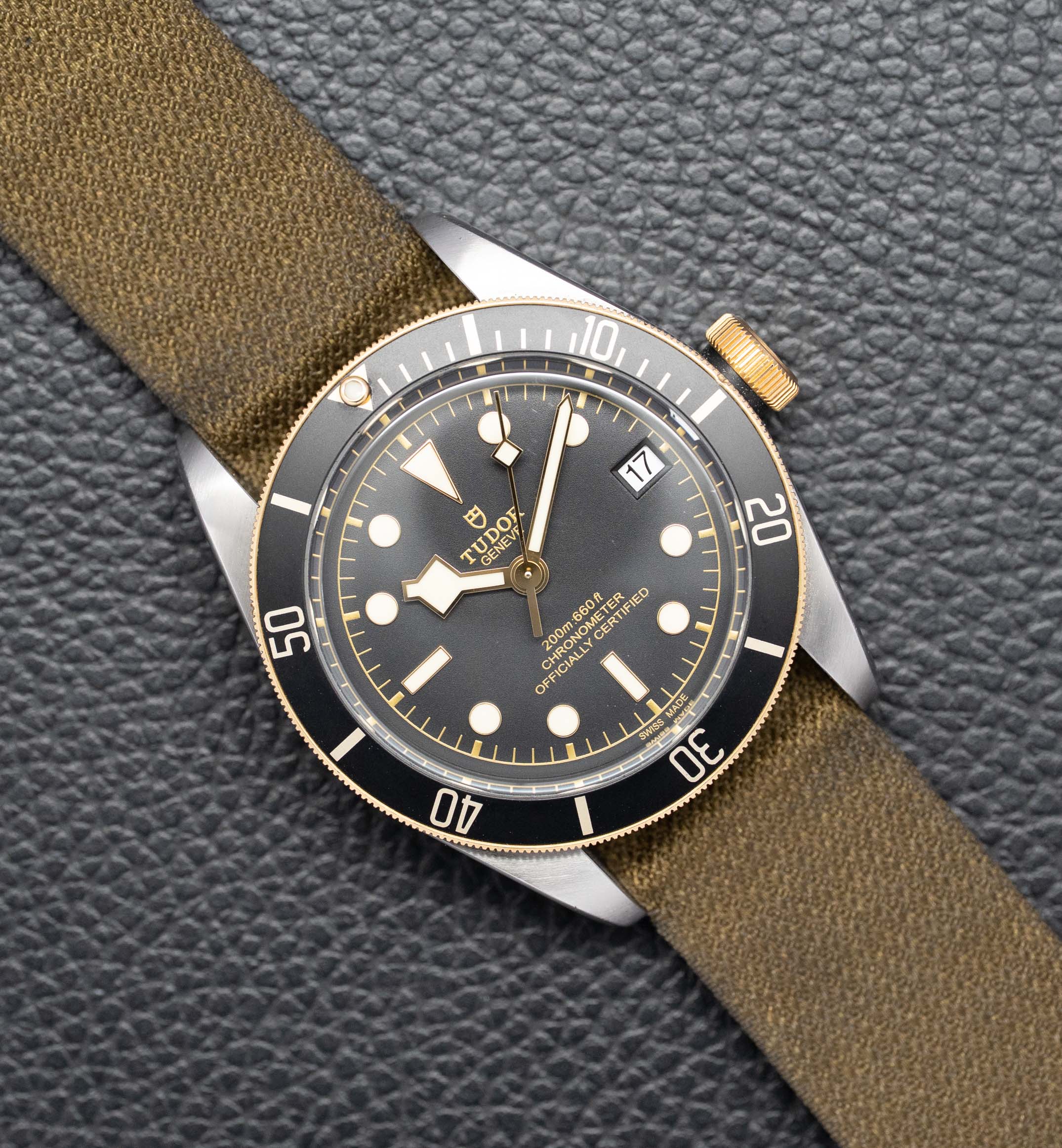 Tudor Black Bay S&G 79733N Fullset 2022 Box+Papers