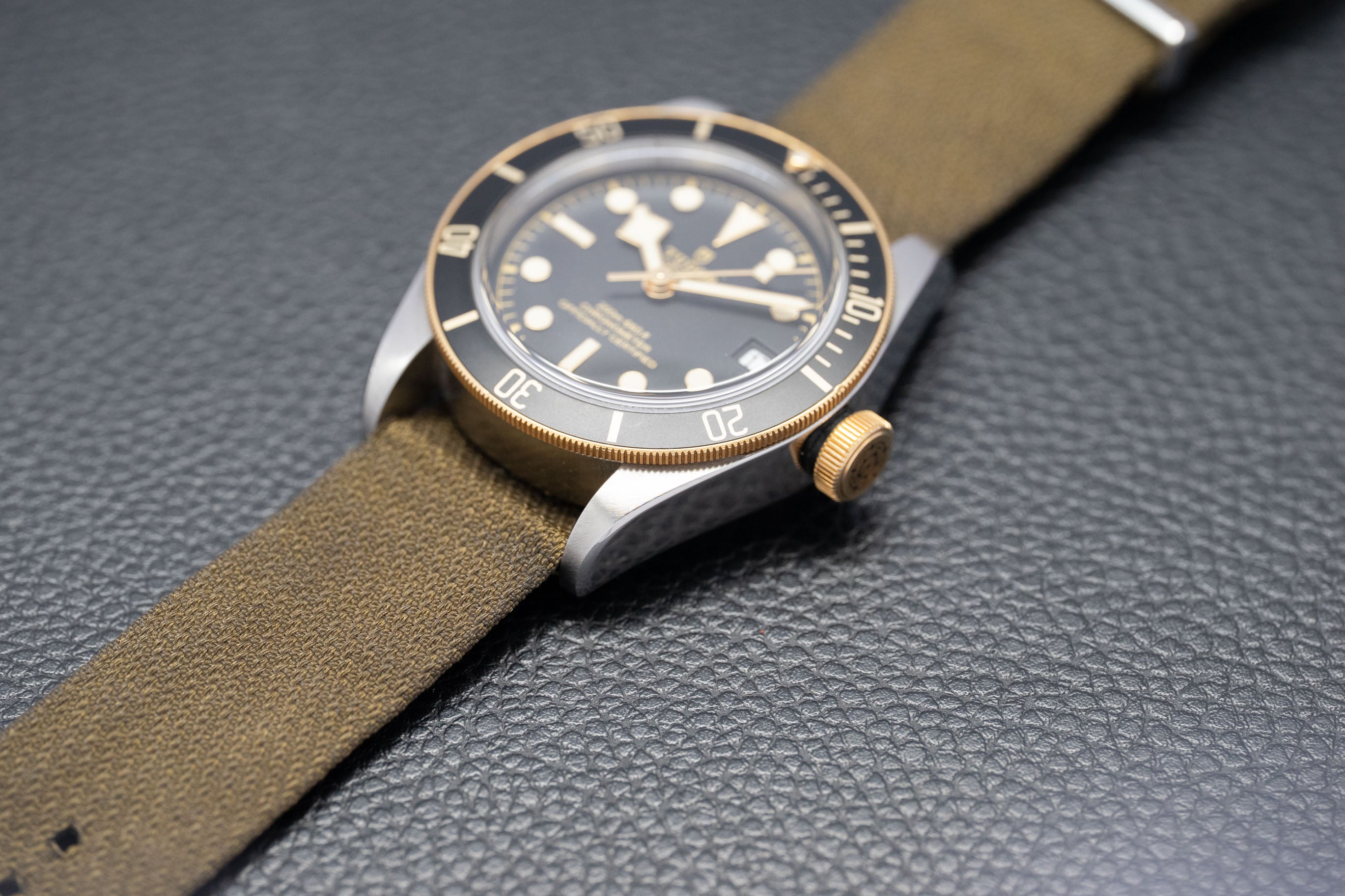 Tudor Black Bay S&G 79733N Fullset 2022 Box+Papers