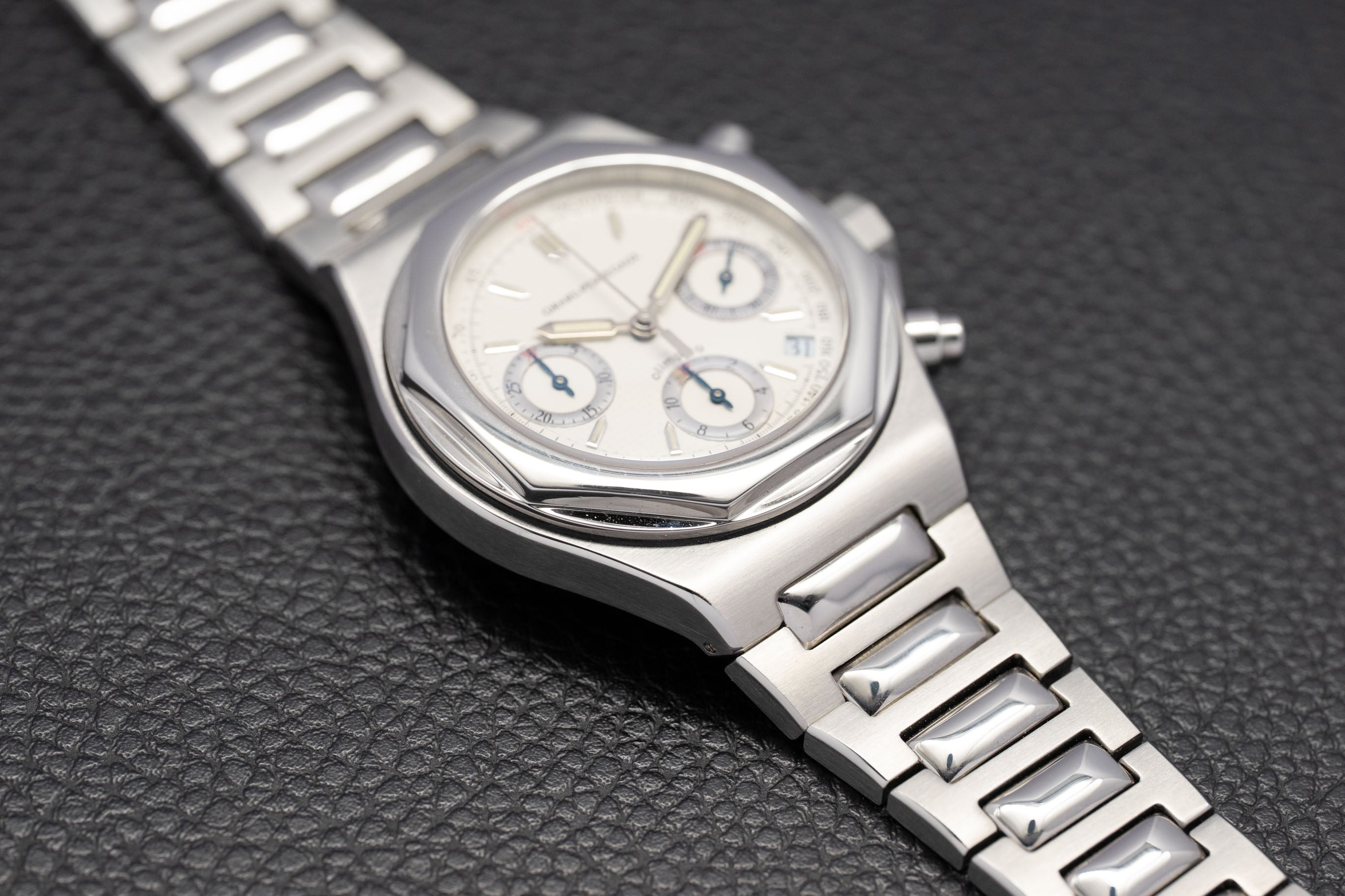 Girard-Perregaux Laureato Olympico 80170 Fullset 2000 Box+Papers