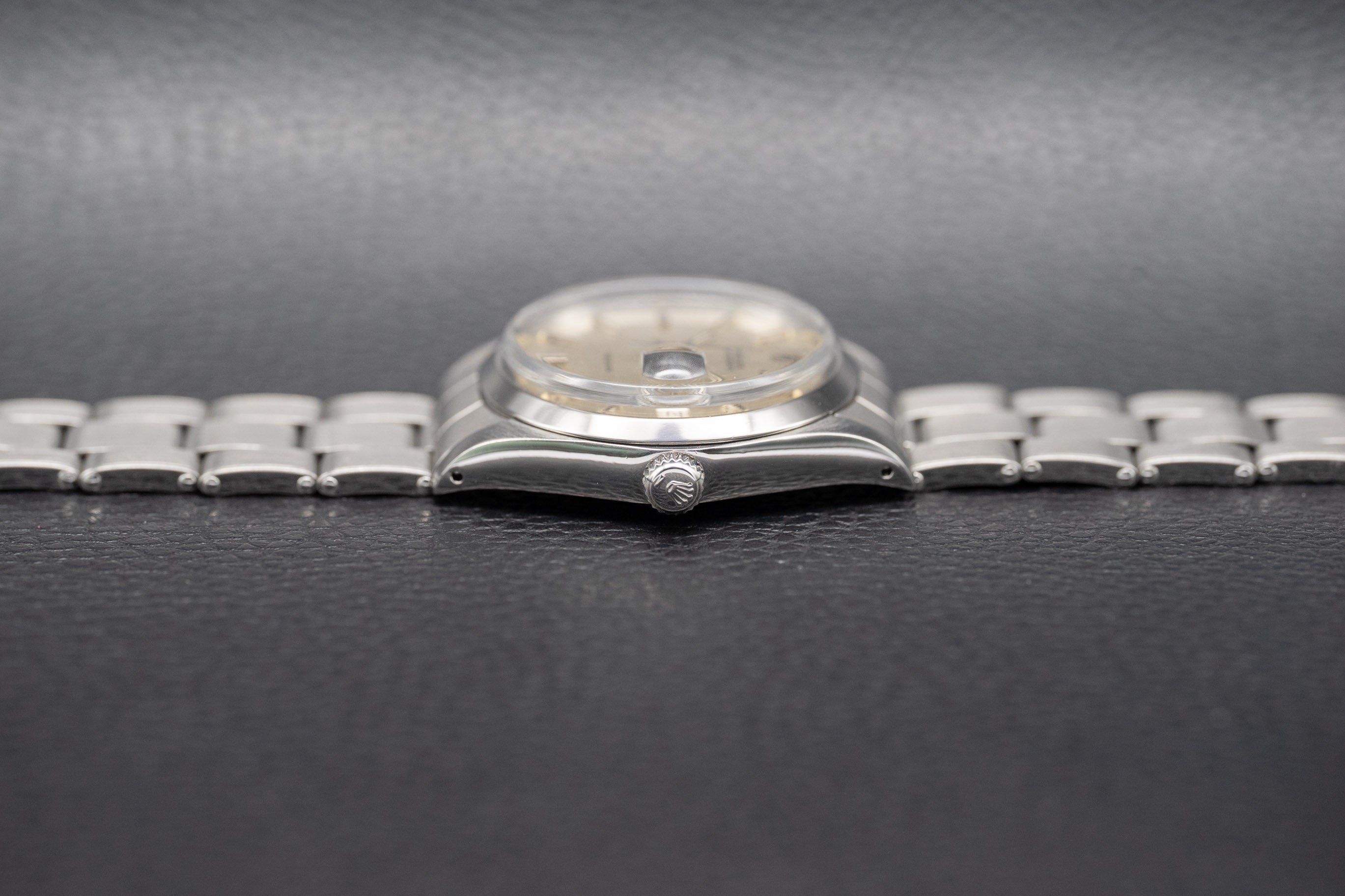 Rolex Oysterdate 6694 Silver Dial 1970