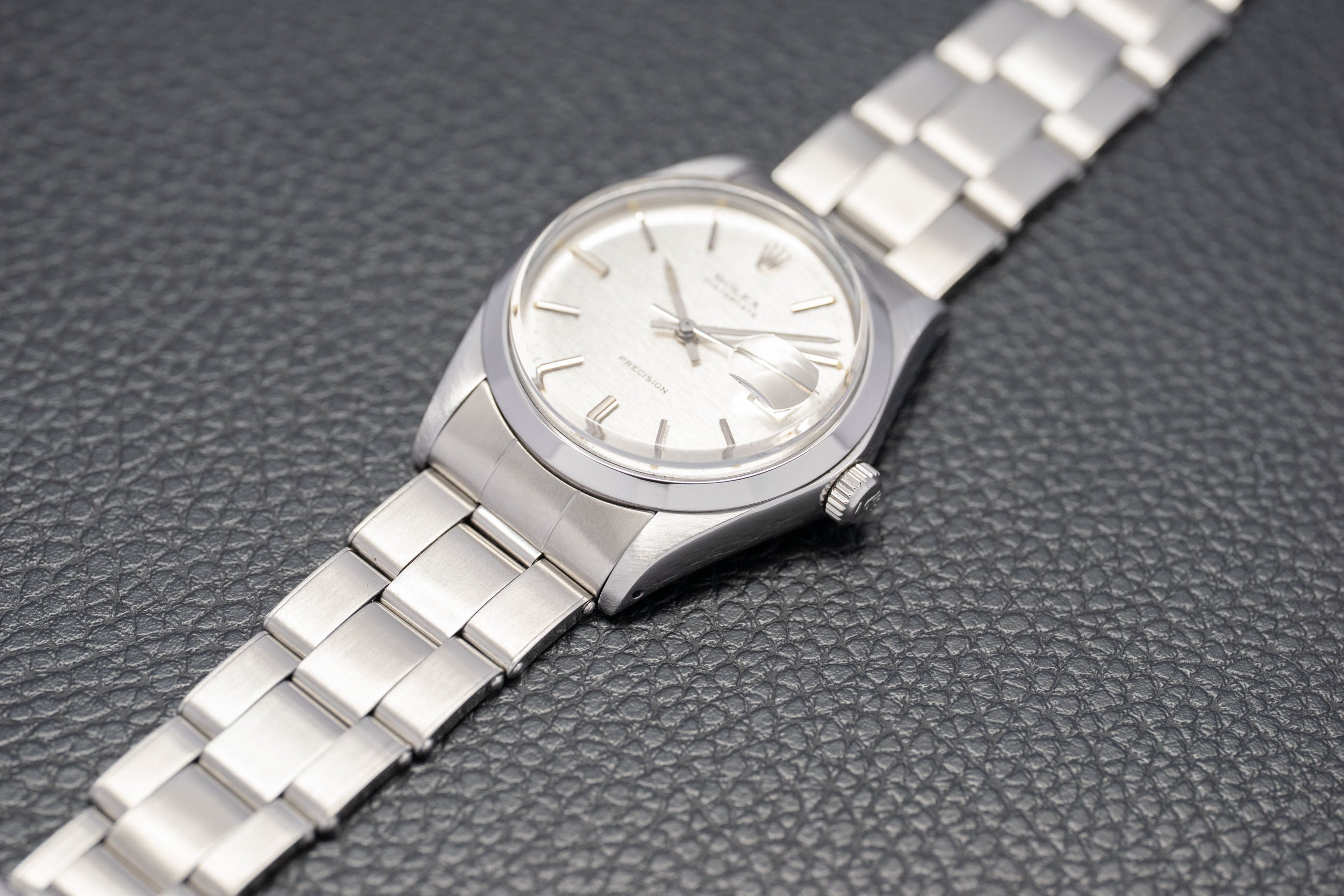 Rolex Oysterdate 6694 Silver Dial 1970