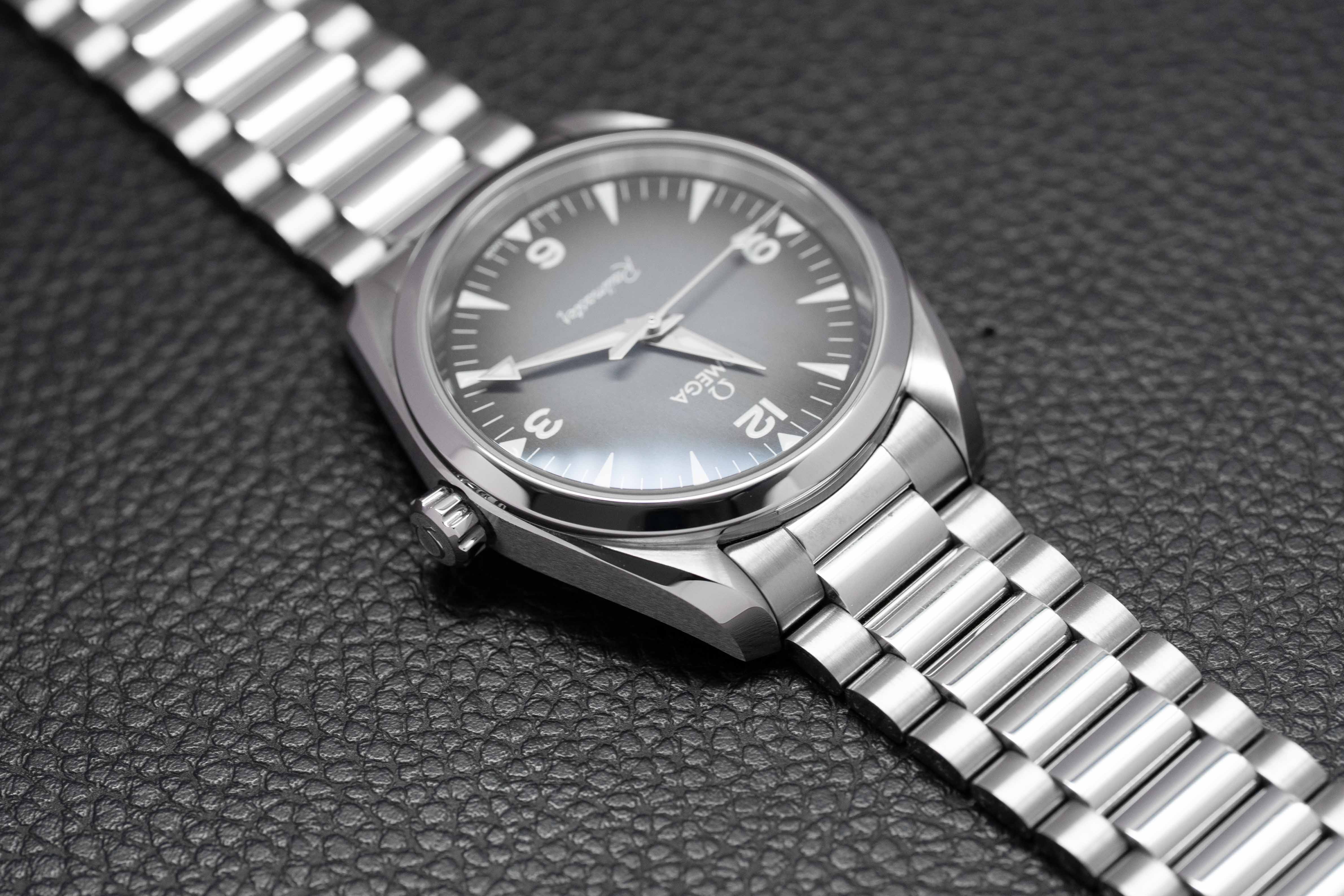Omega Railmaster 235.10.38.20.06.001 Fullset 2025 Box+Papers