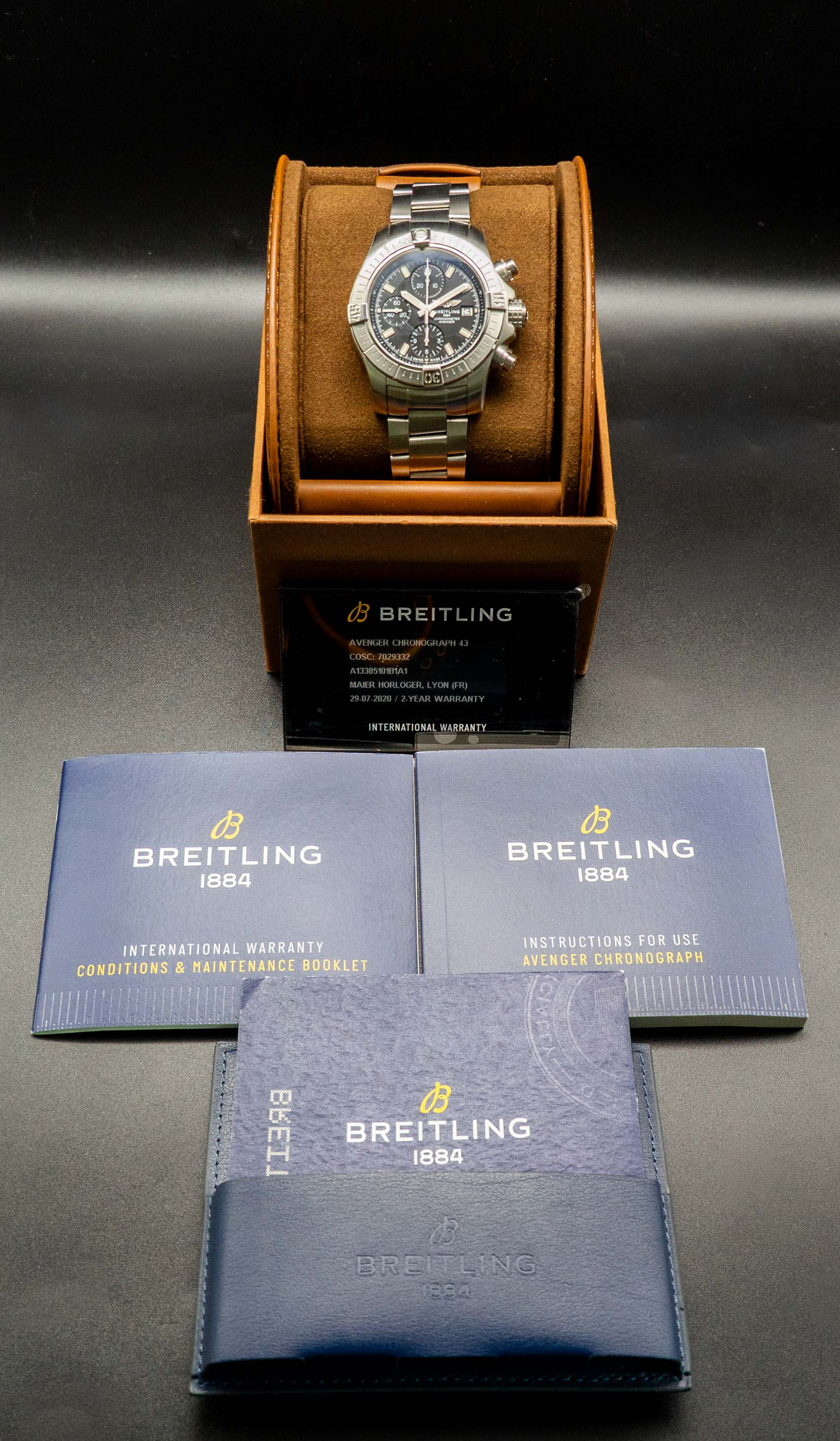 Breitling Avenger Chronograph A13385/A13385101B1A1 Fullset 2020 Box+Papers