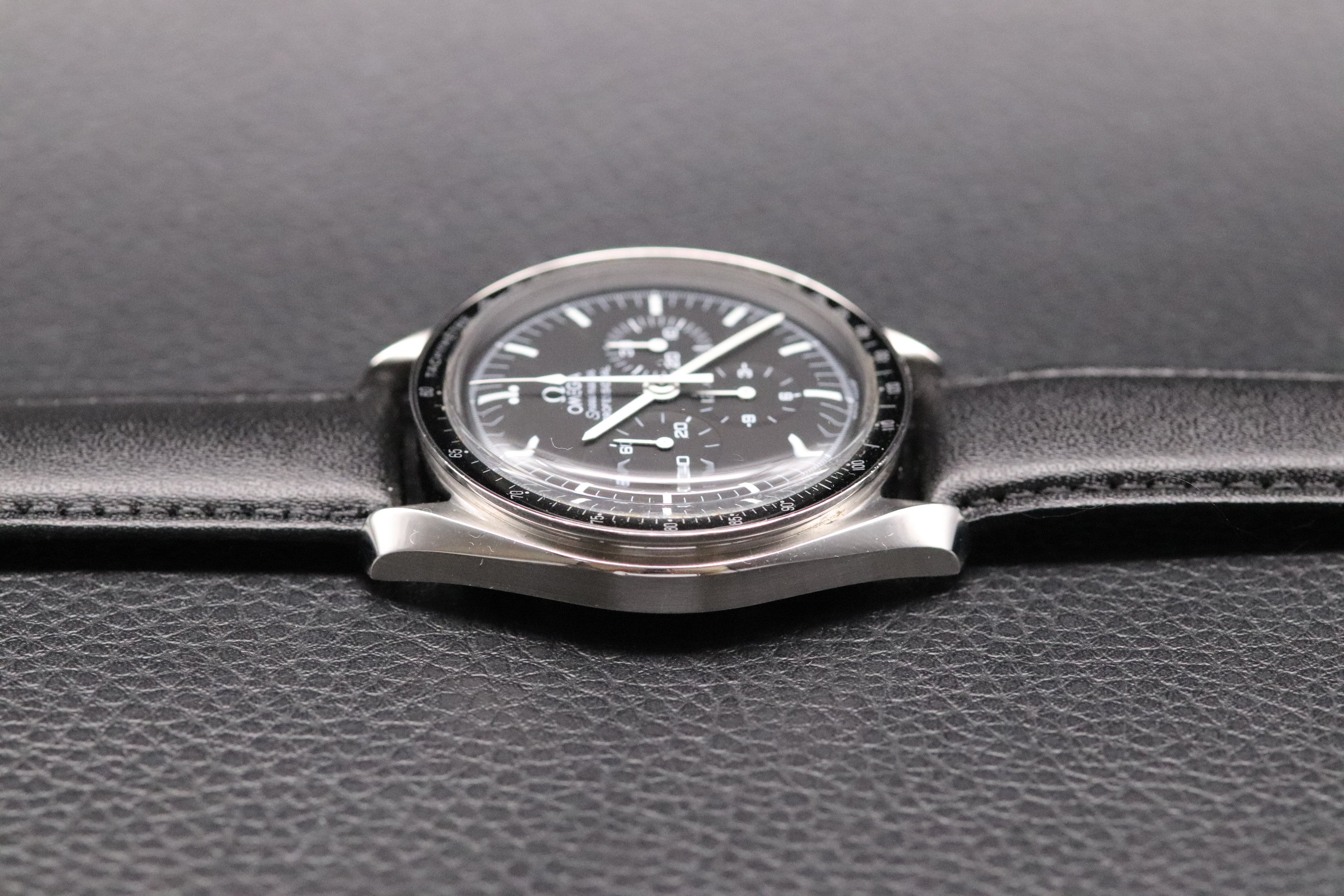 Omega Speedmaster Moonwatch 3570.50 Black Dial 2005