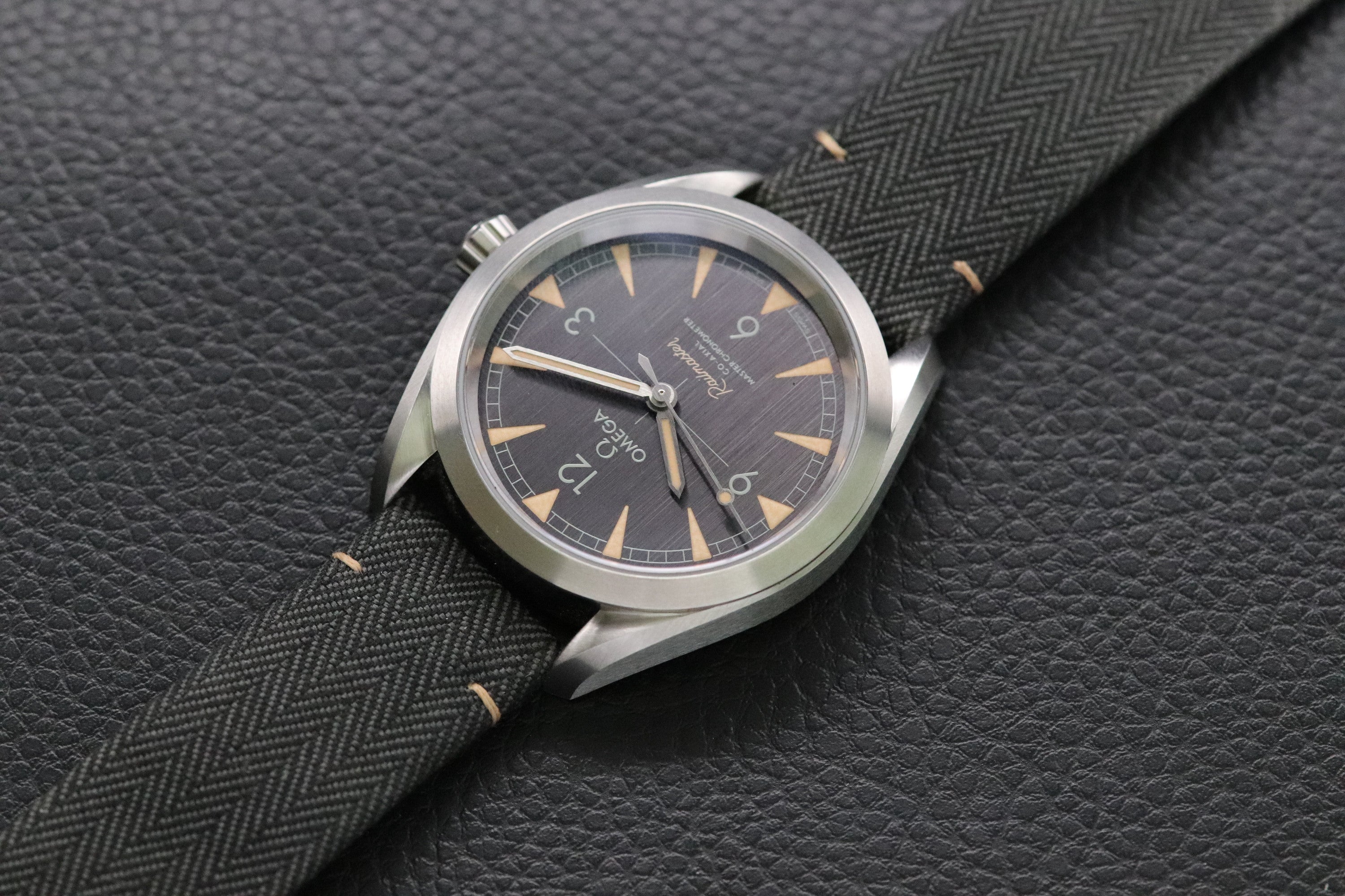 Omega Seamaster Railmaster 220.12.40.20.01.001 Fullset 2018 Box+Papers