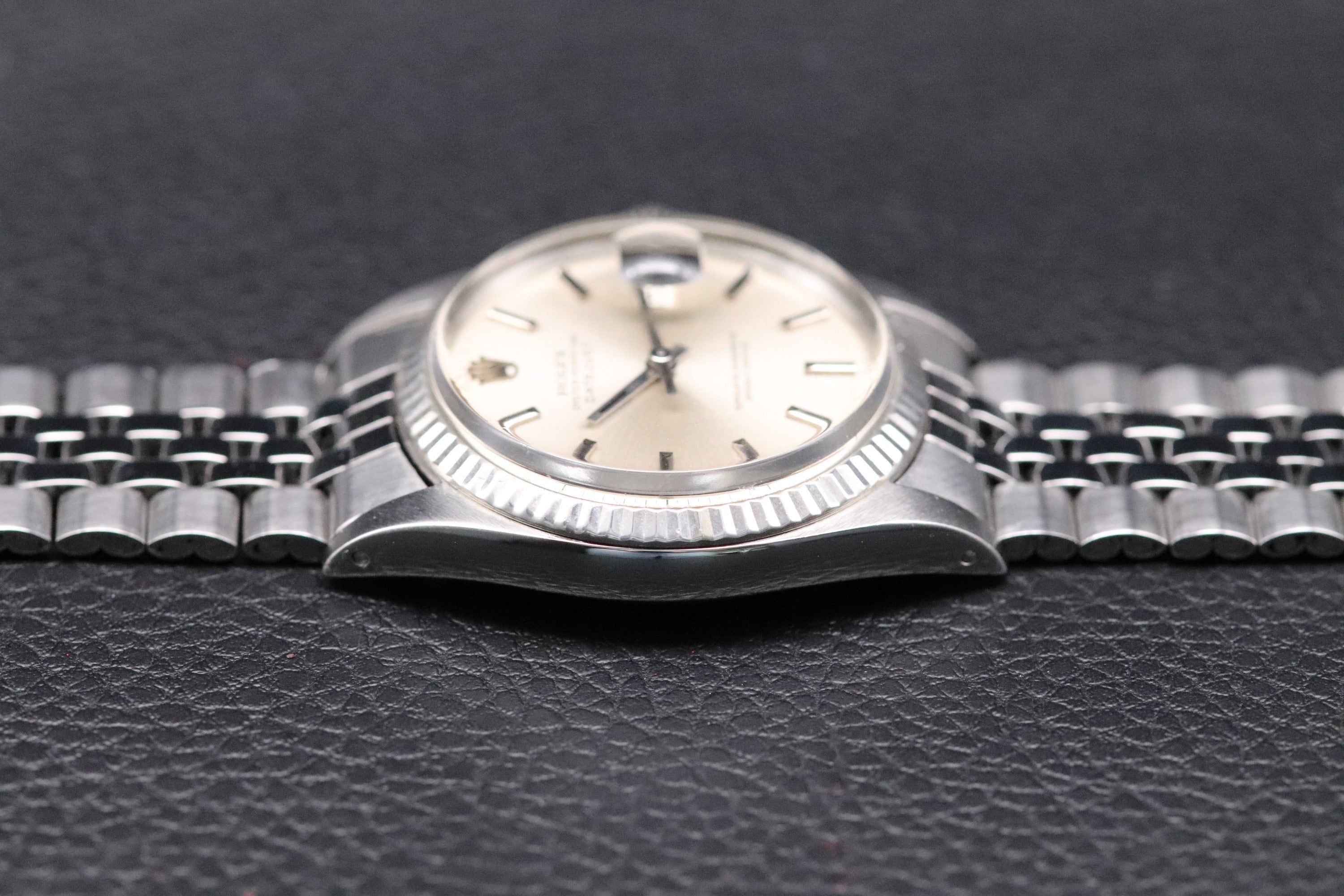 Rolex Datejust 1601 Silver Dial Papers 1970