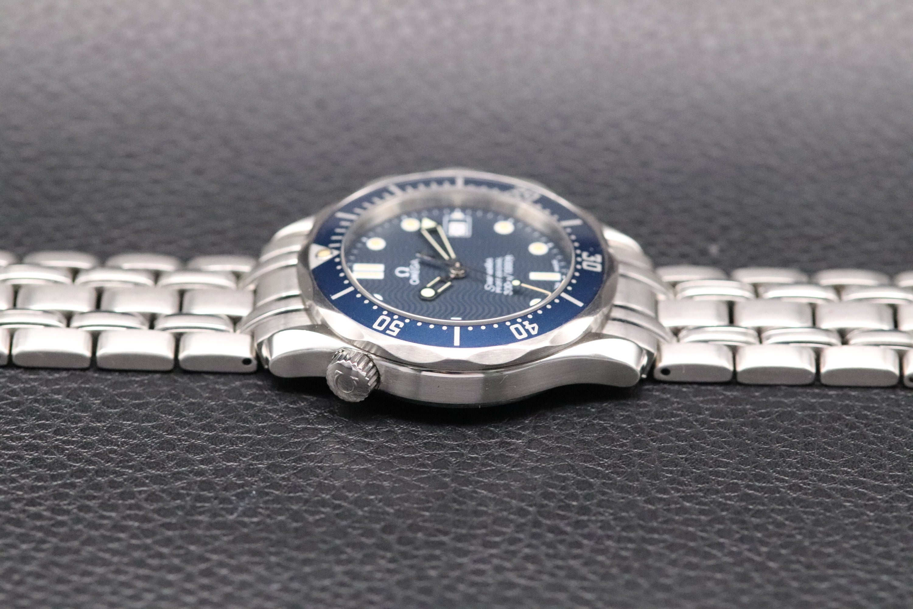 Omega Seamaster 300 2561.80 Blue Dial 1998 Papers