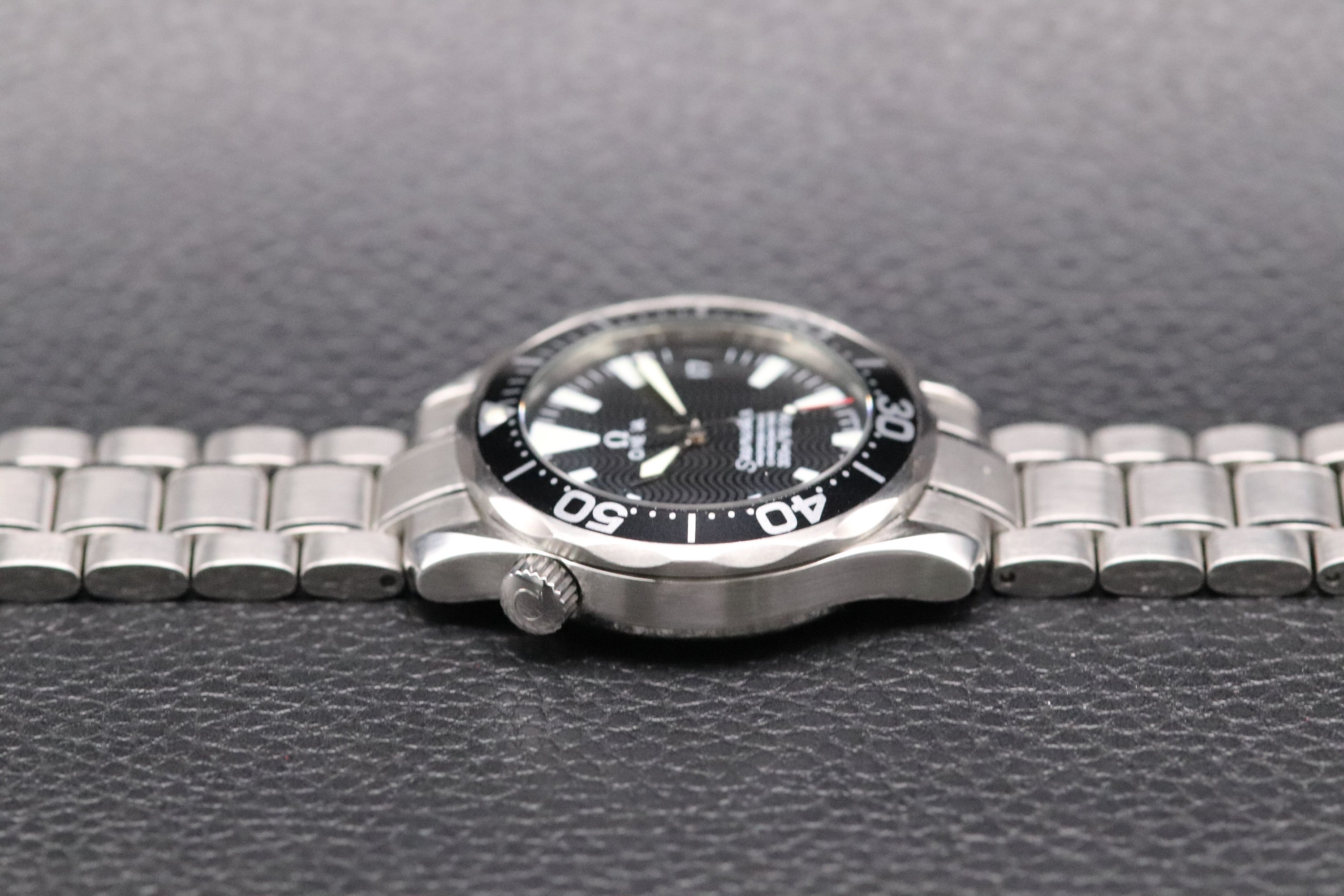 Omega Seamaster 300 2252.50 Diver Mid Size 2006