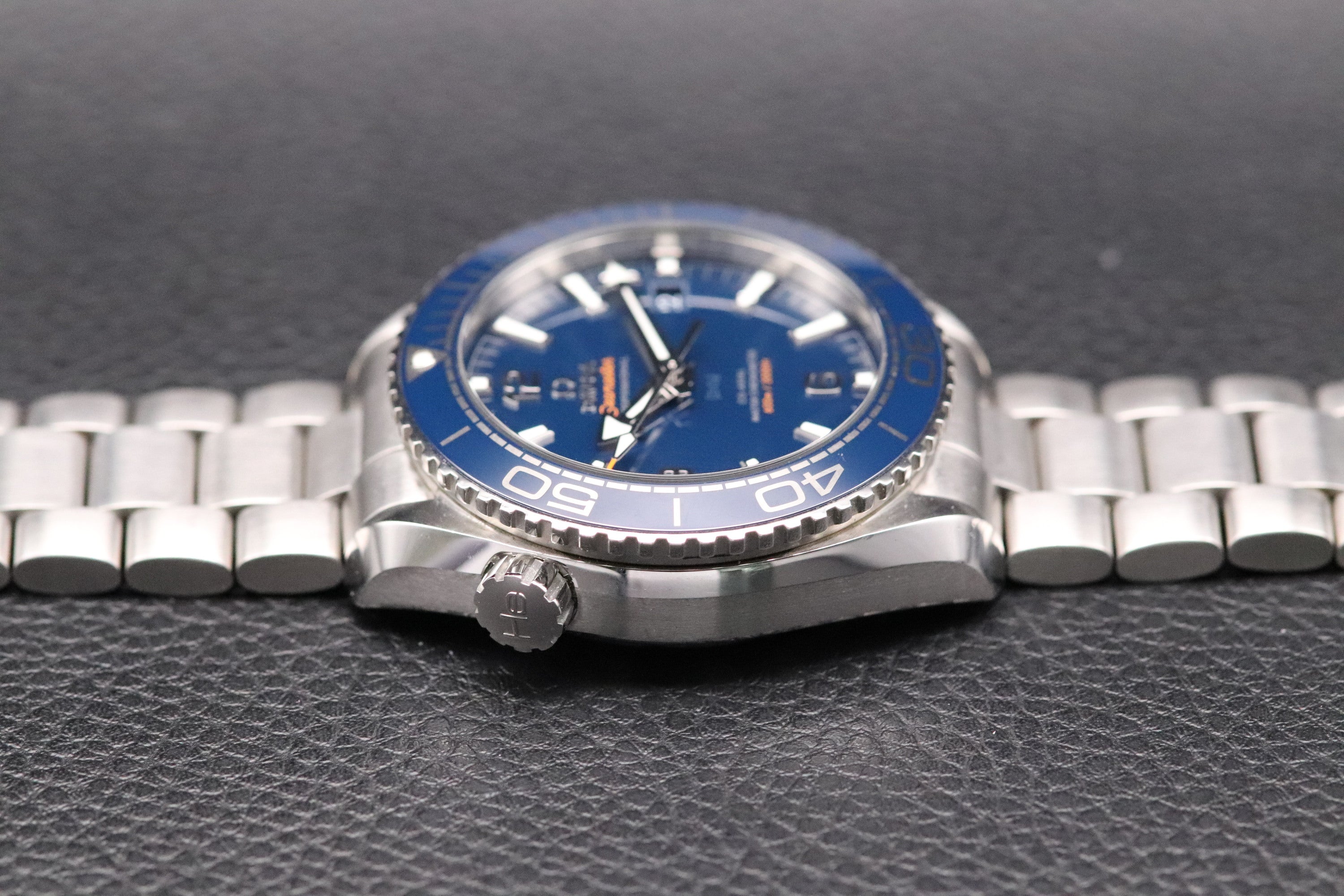 Omega Seamaster Planet Ocean 215.30.44.21.03.001 Fullset 2018 Box+Papers