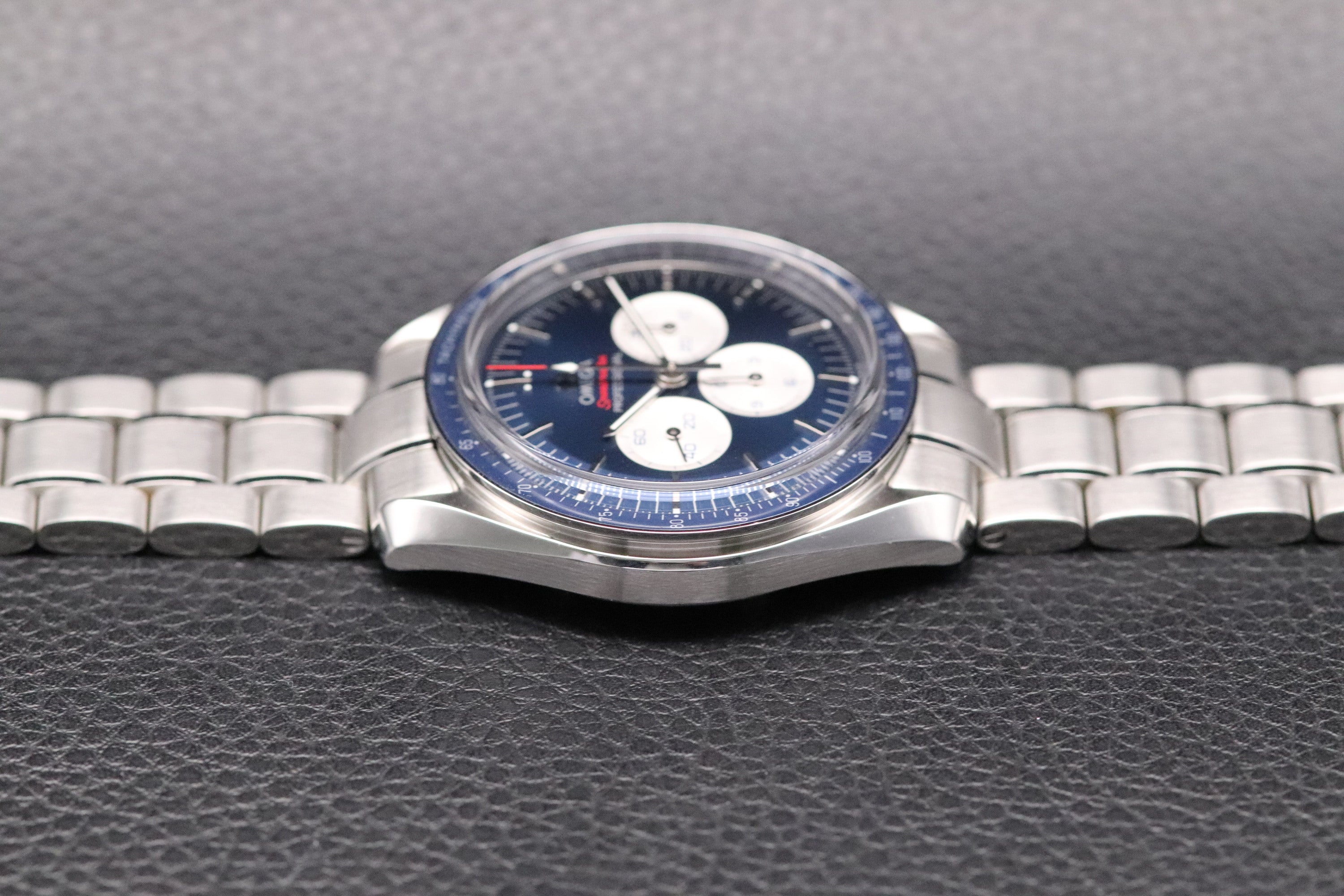 Omega Speedmaster Tokyo Olympics 522.30.42.30.03.001 Fullset 2021 Box+Paper