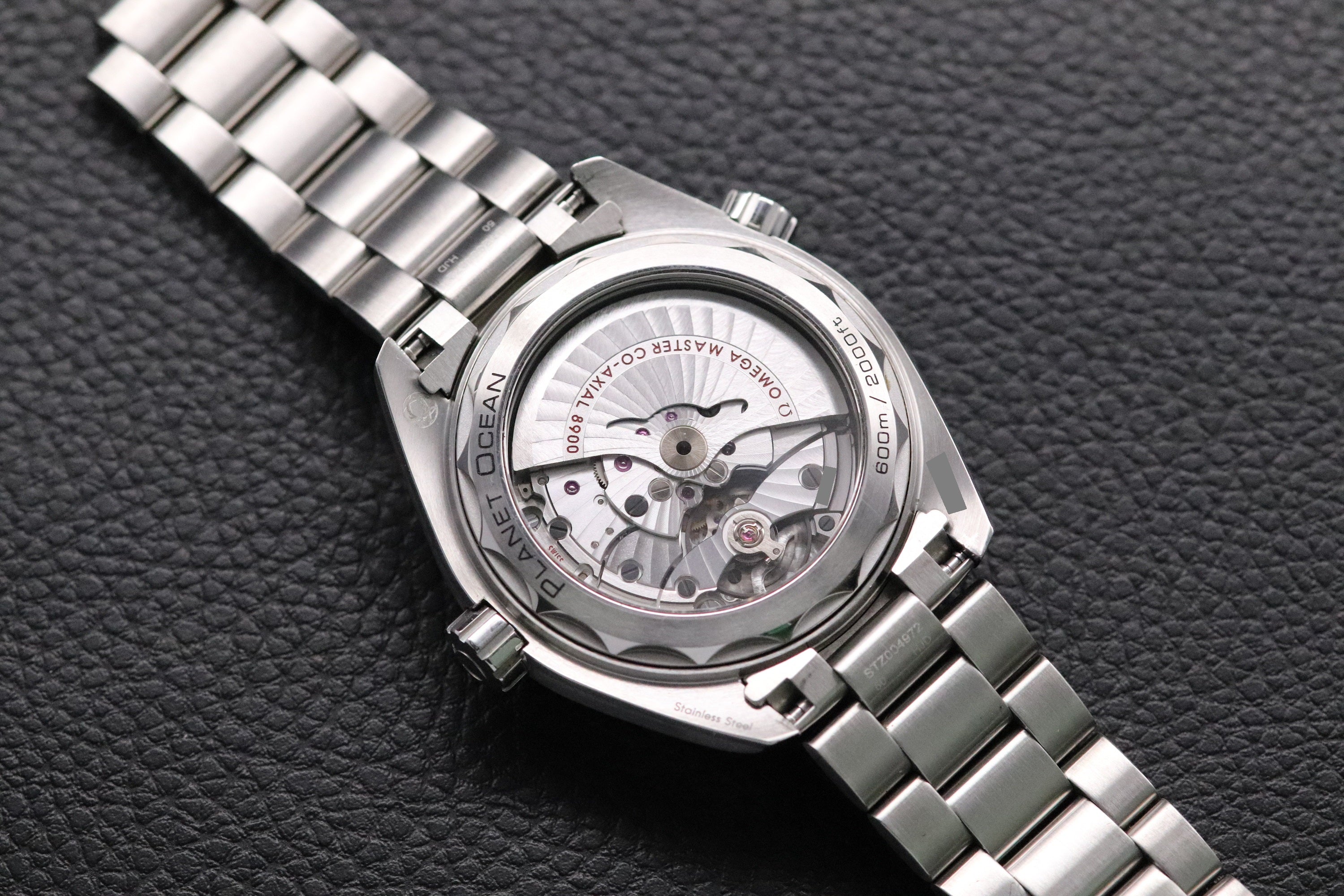 Omega Seamaster Planet Ocean 215.30.44.21.03.001 Fullset 2018 Box+Papers