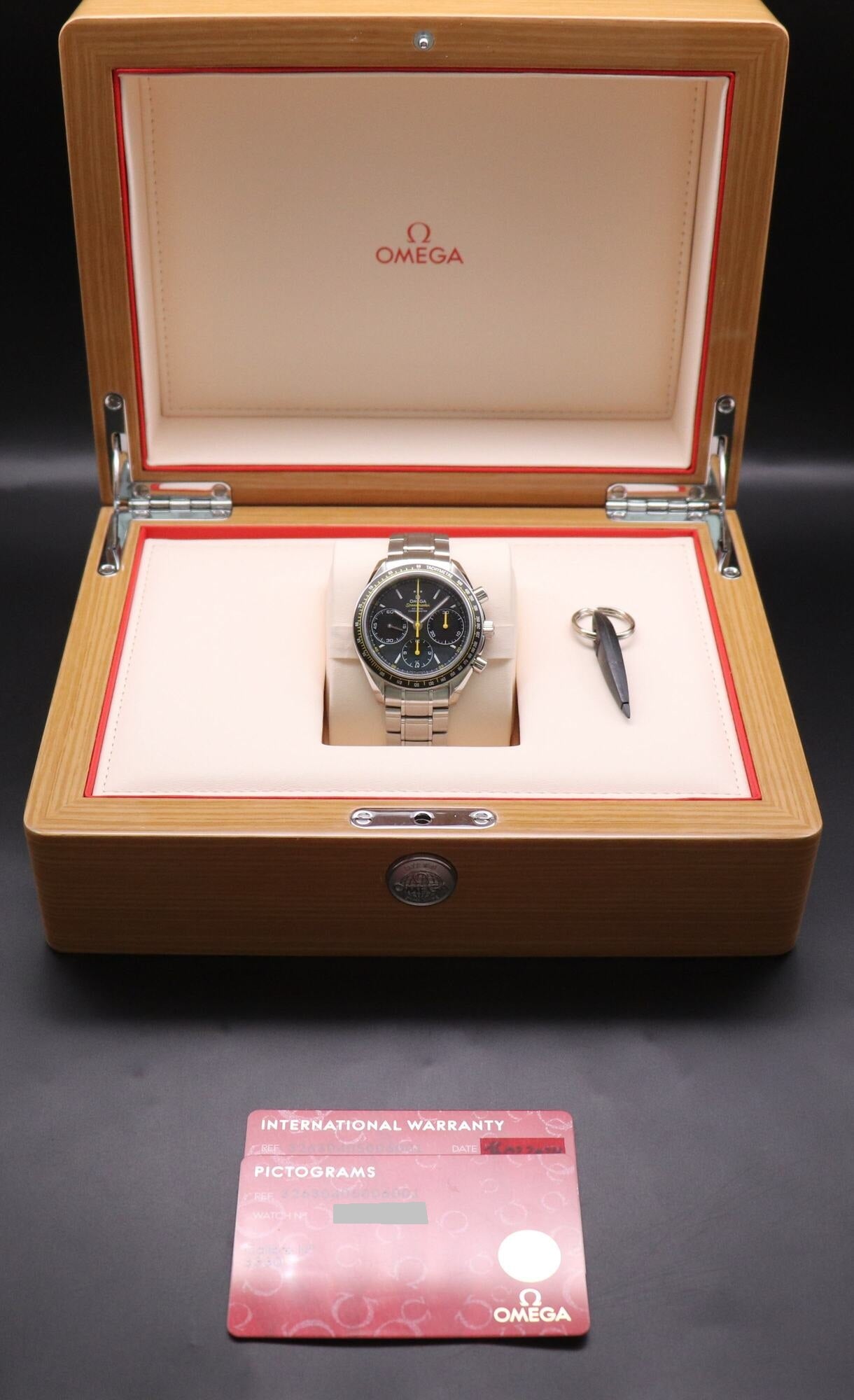 Omega Speedmaster Racing 326.30.40.50.06.001 Fullset 2024 Box+Paper
