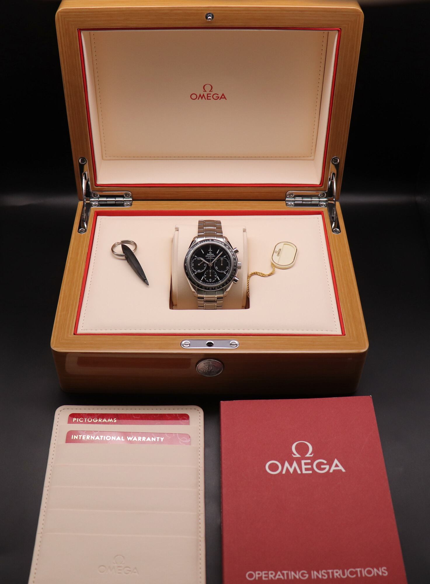 Omega Speedmaster Racing 326.30.40.50.01.001 Fullset 2021 Box+Paper