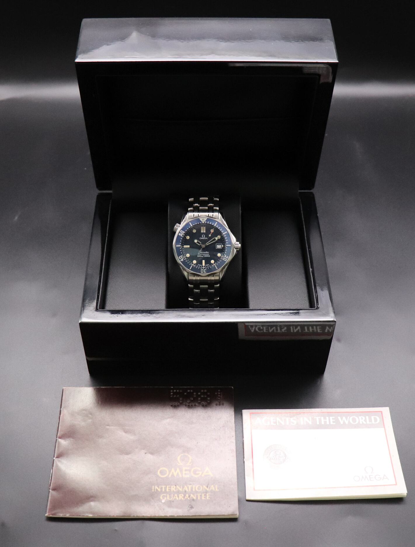 Omega Seamaster 300 2561.80 Blue Dial 1993 Paper