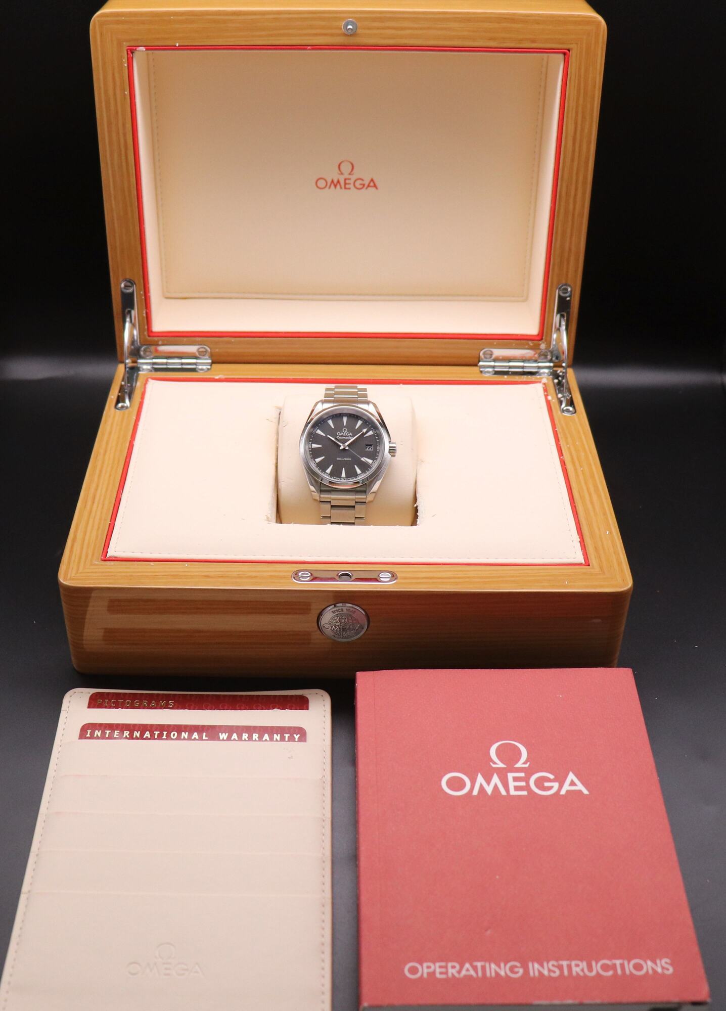 Omega Seamaster Aqua Terra 231.10.39.60.06.001 Fullset 2014 Box+Paper