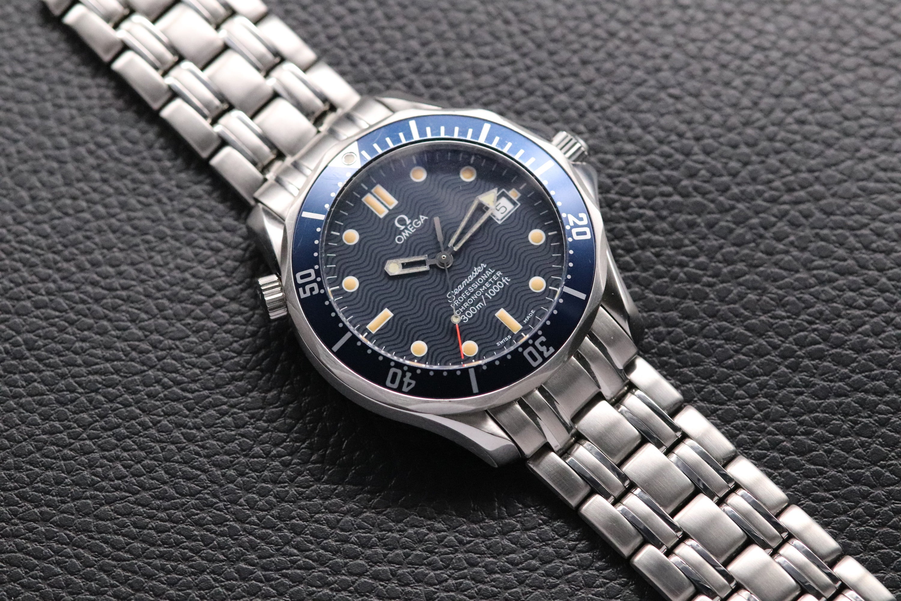 Omega Seamaster James Bond 2531.80 Blue 1986