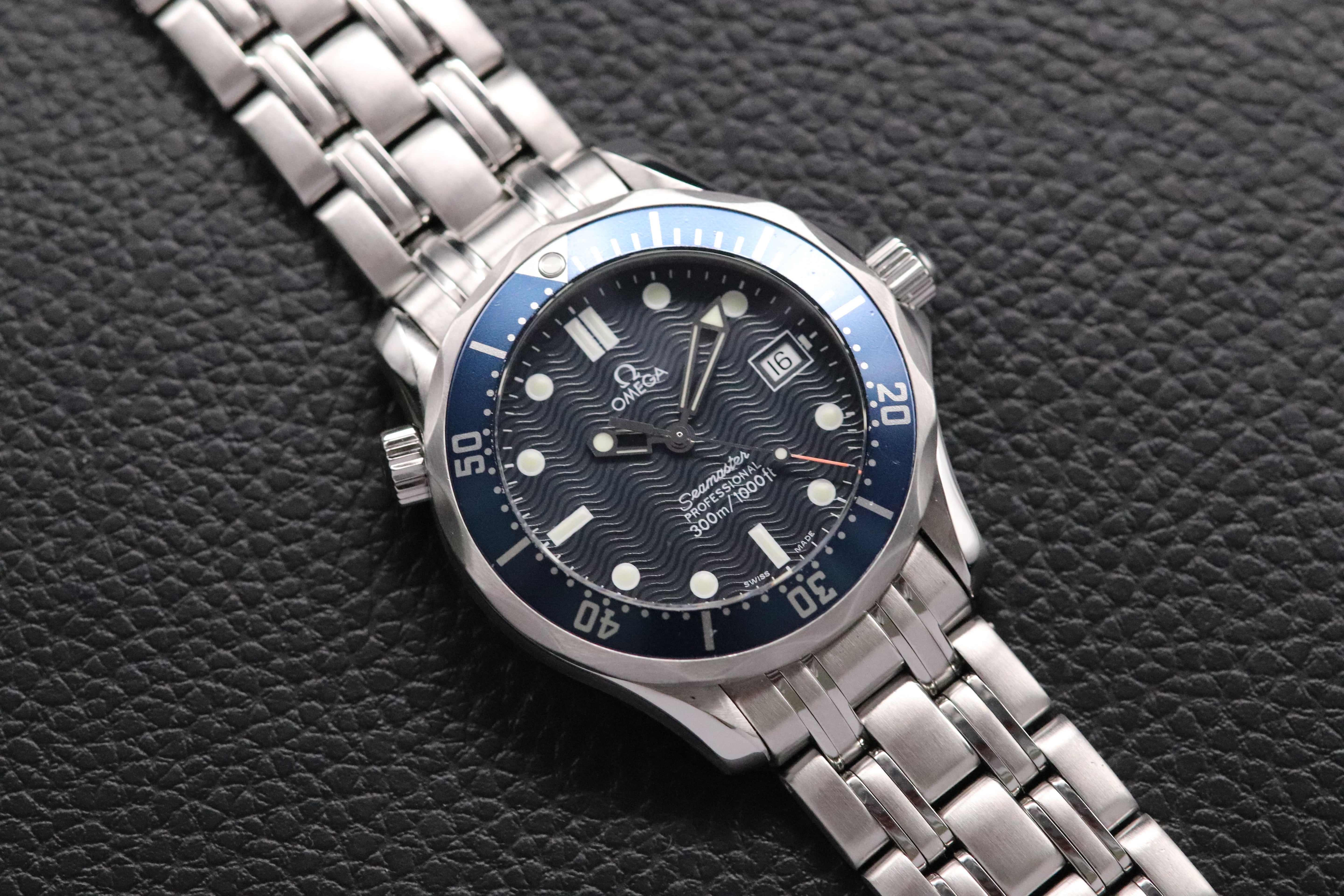 Omega Seamaster 300 2561.80 Blue Dial 1998