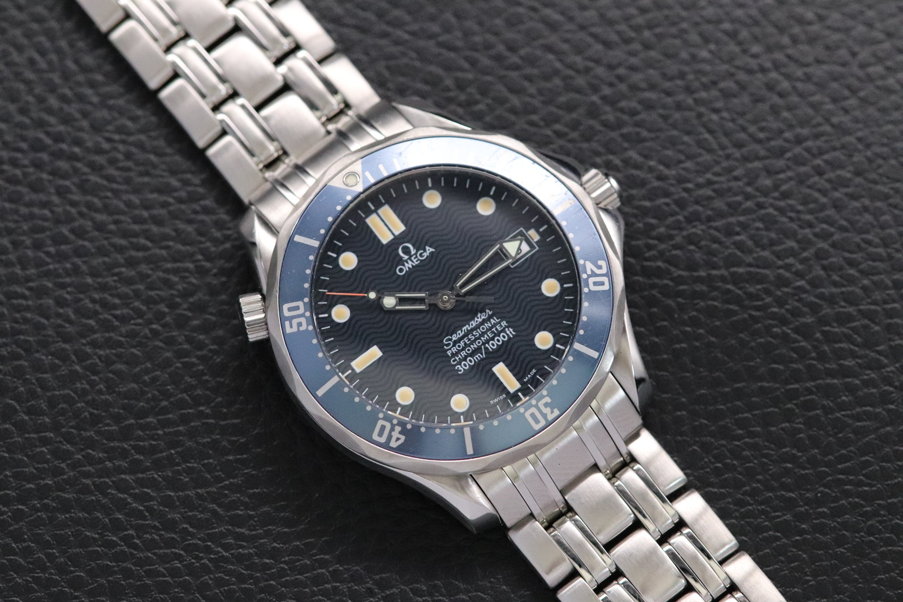 Omega Seamaster James Bond 2531.80 Blue 1999