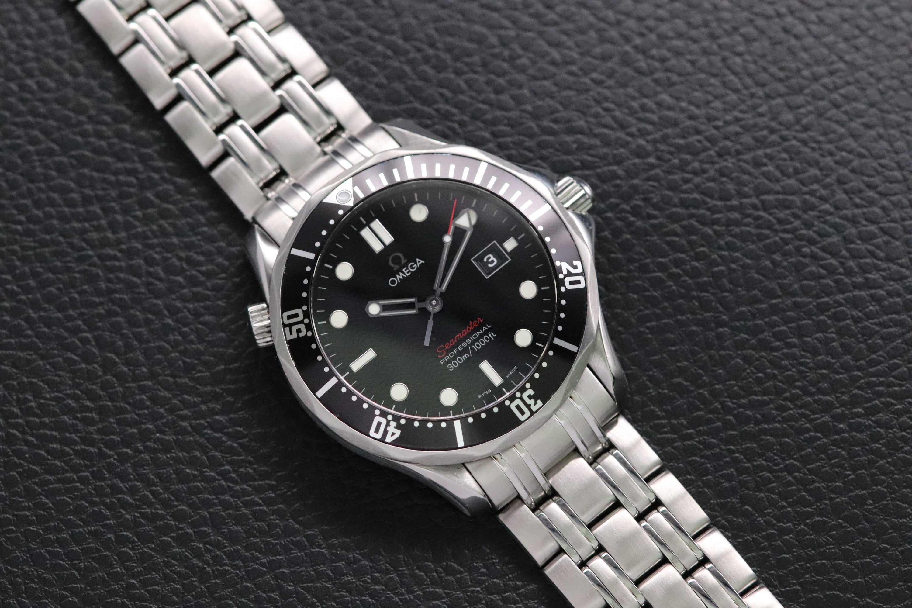 Omega Seamaster Diver 300M 212.30.41.61.01.001 Black Dial 2016