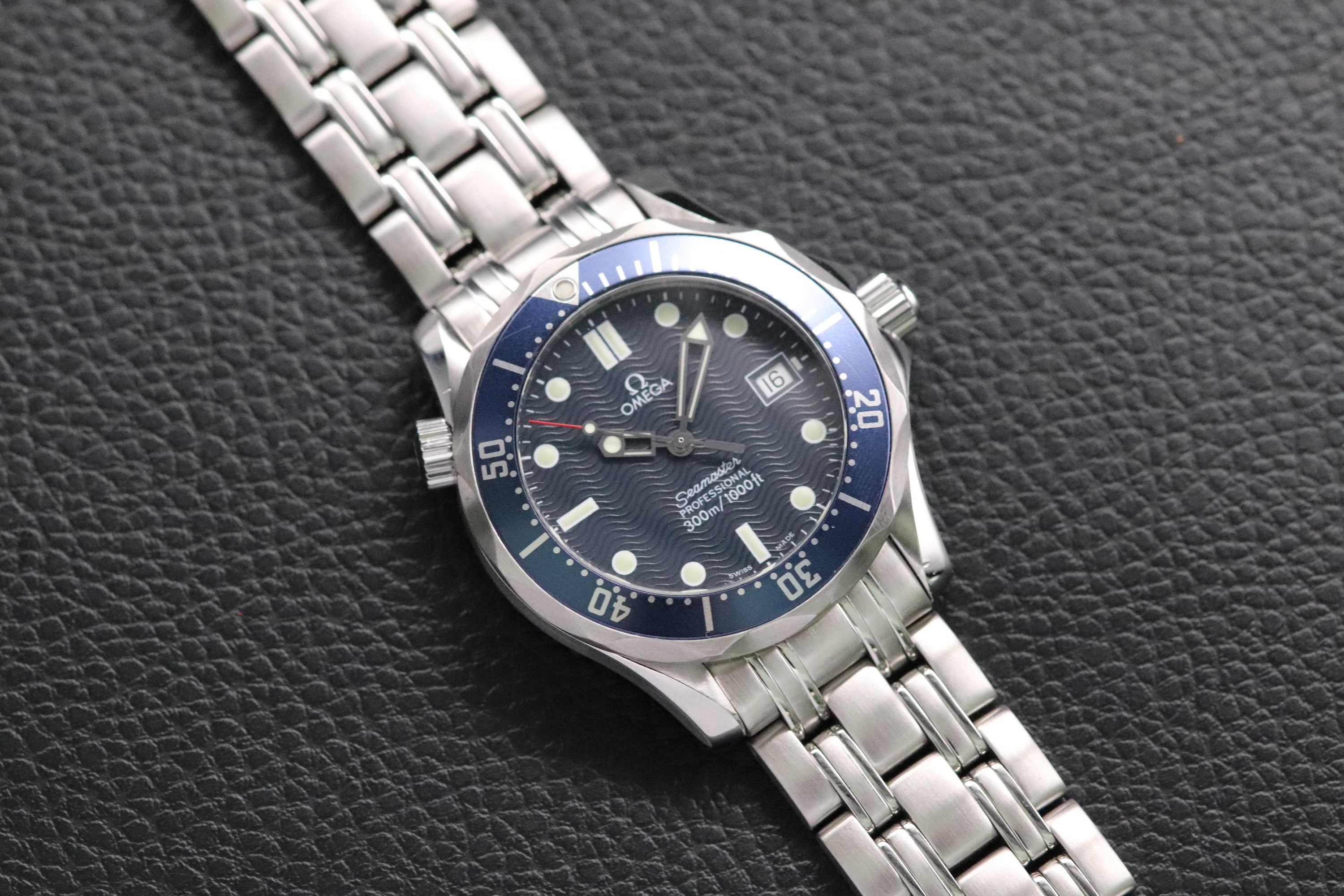 Omega Seamaster 300 2561.80 Blue Dial 2000 Paper