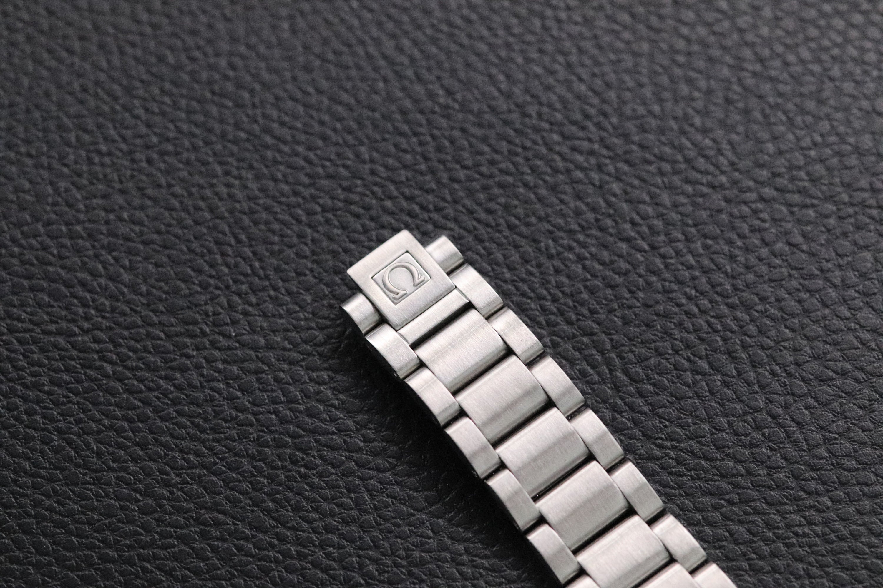 Omega Seamaster Aqua Terra 2518.50 Black Dial 1998