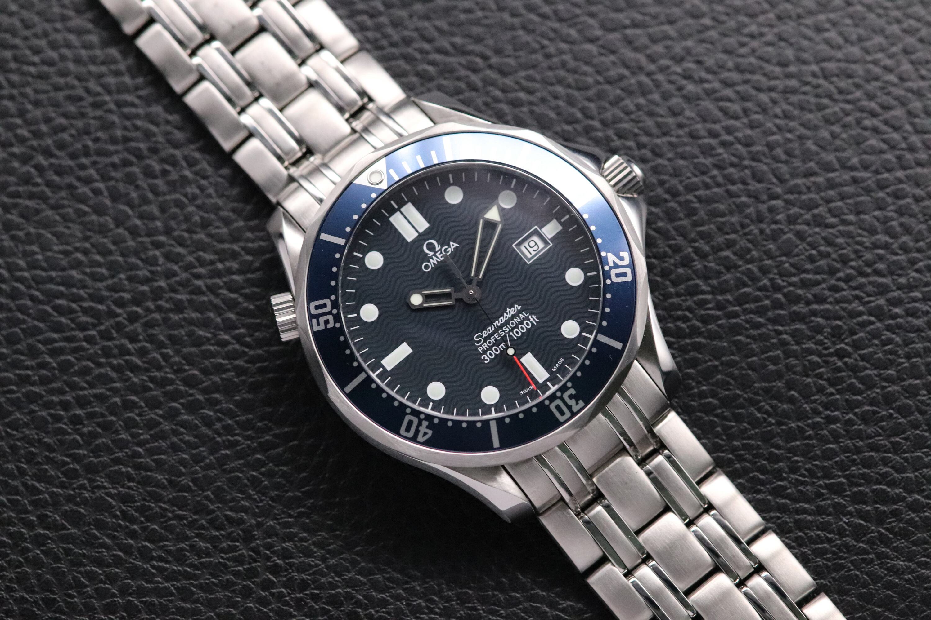 Omega Seamaster James Bond 2541.80 Blue 1998