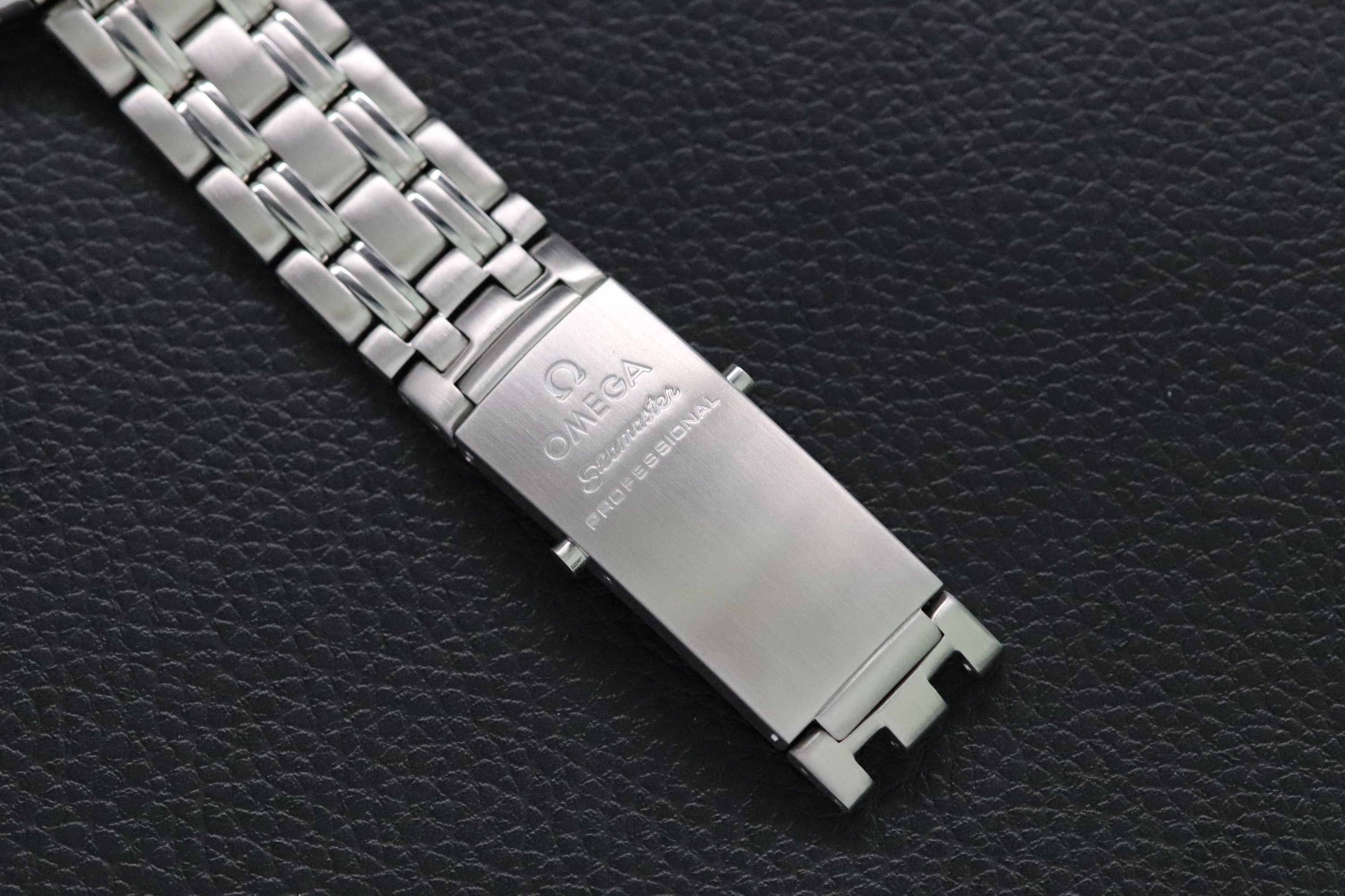 Omega Seamaster 300 2561.80 Blue Dial 1993
