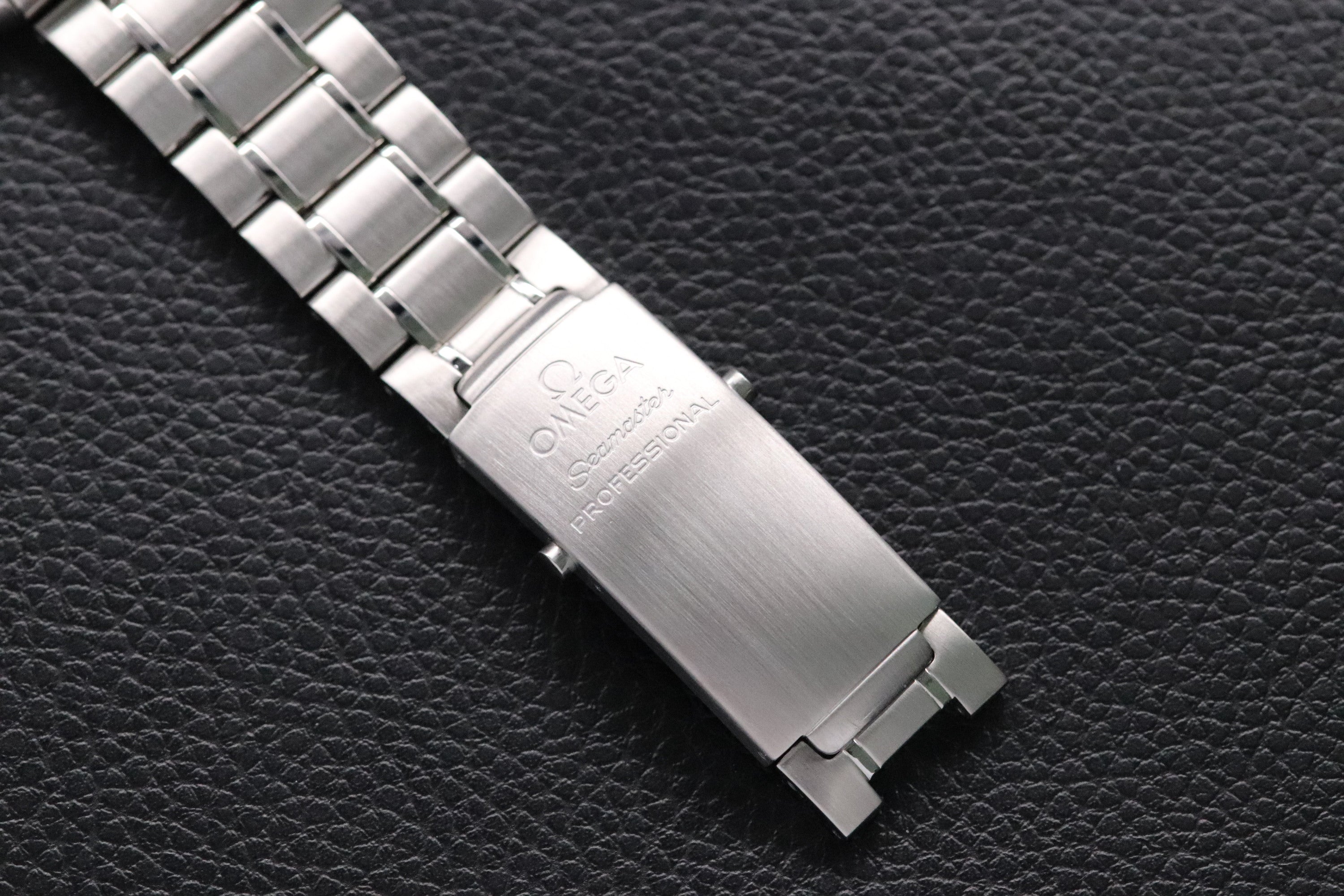 Omega Seamaster 300 2254.50 Black Dial 2006