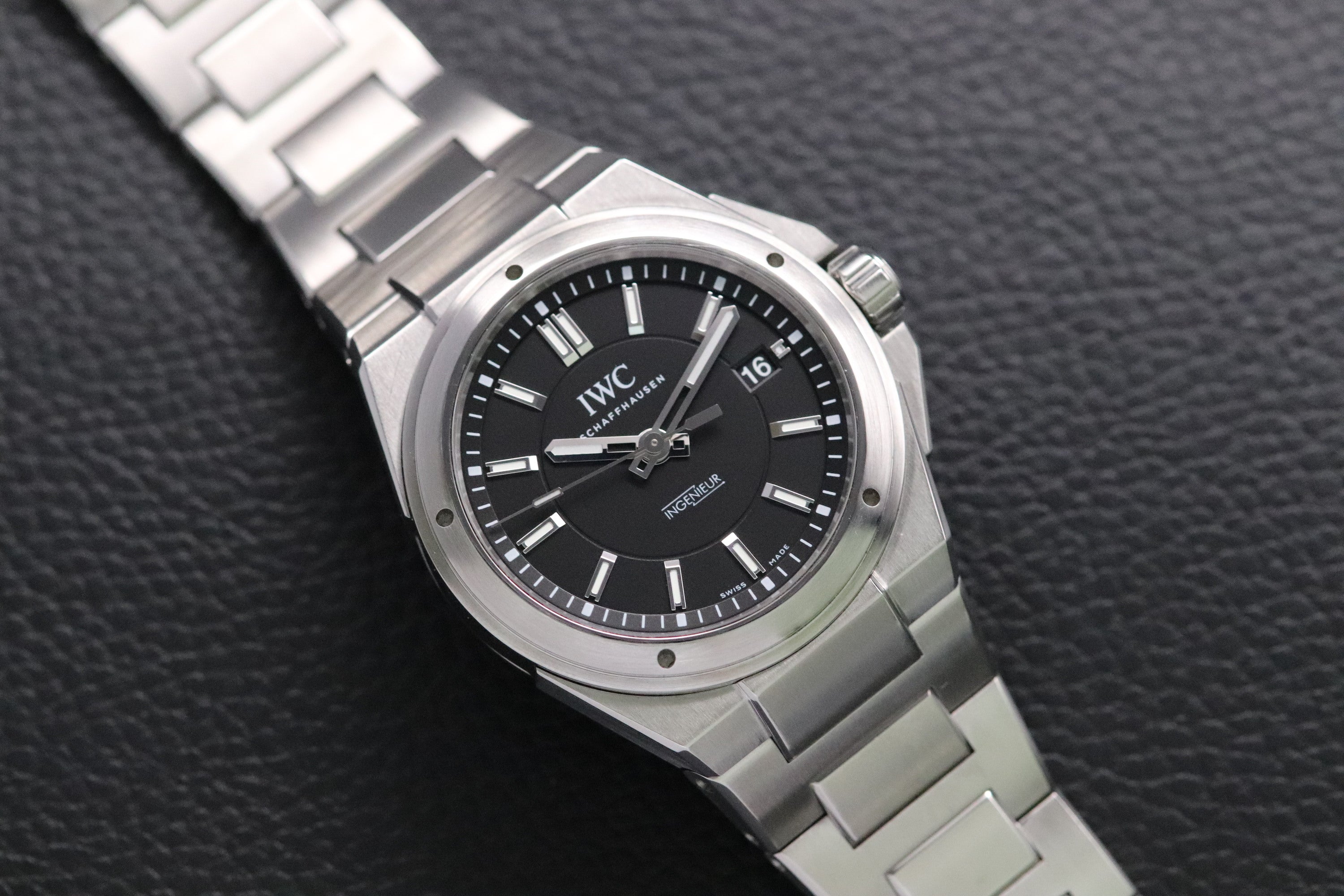 IWC Ingenieur Automatic IW323902 Papers 2013