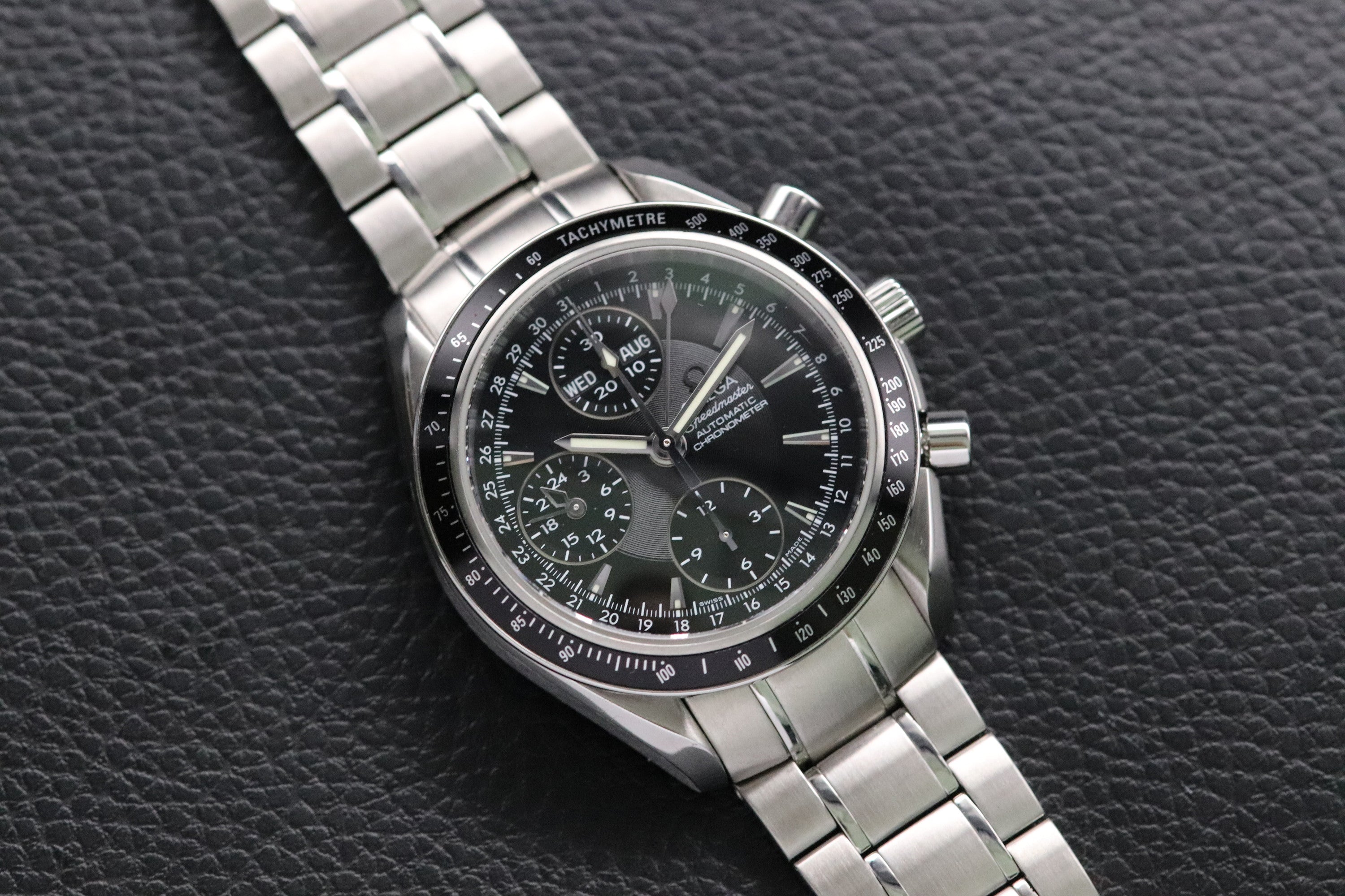 Omega Speedmaster Triple Date 3220.50 Papers 2017