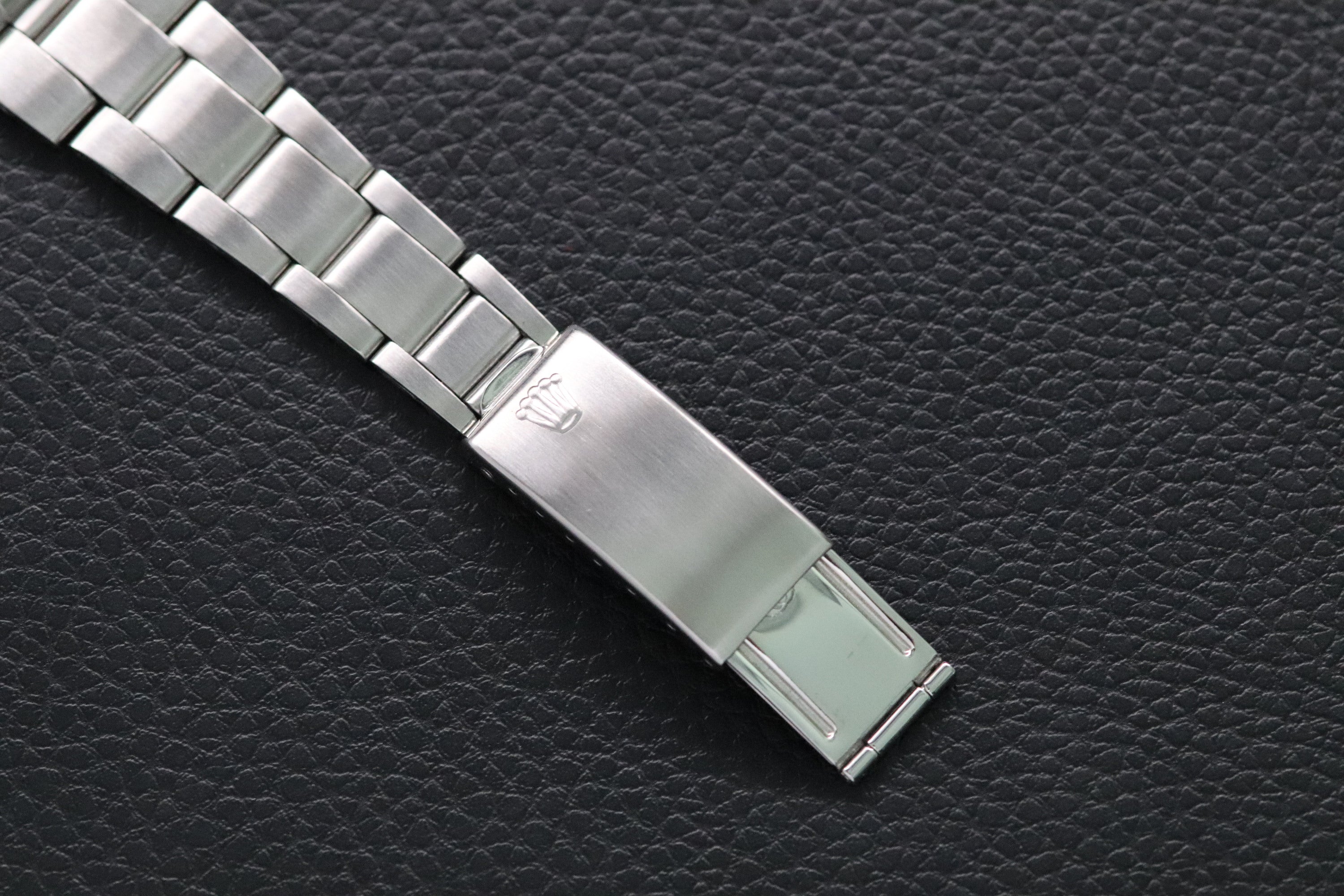 Rolex Oysterdate Precision 6694 Silver Linen Dial 1966