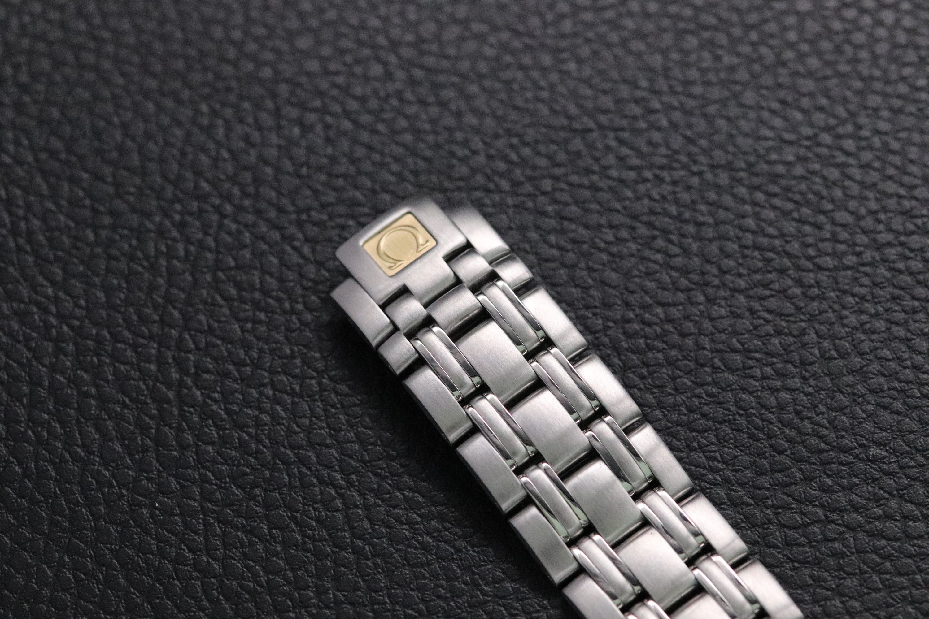 Omega Seamaster 2501.31 Silver Dial 2006