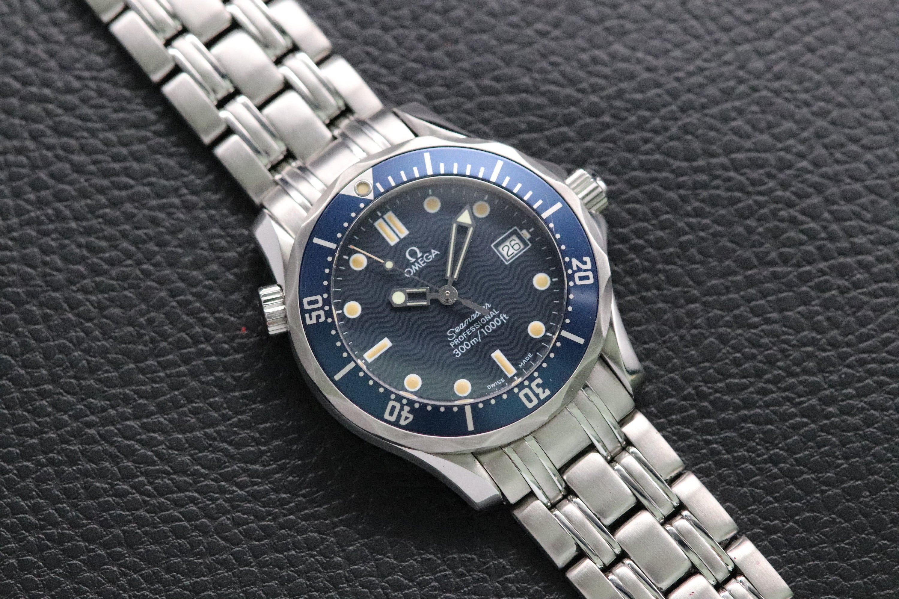 Omega Seamaster 300 2561.80 Blue Dial 1998 Papers