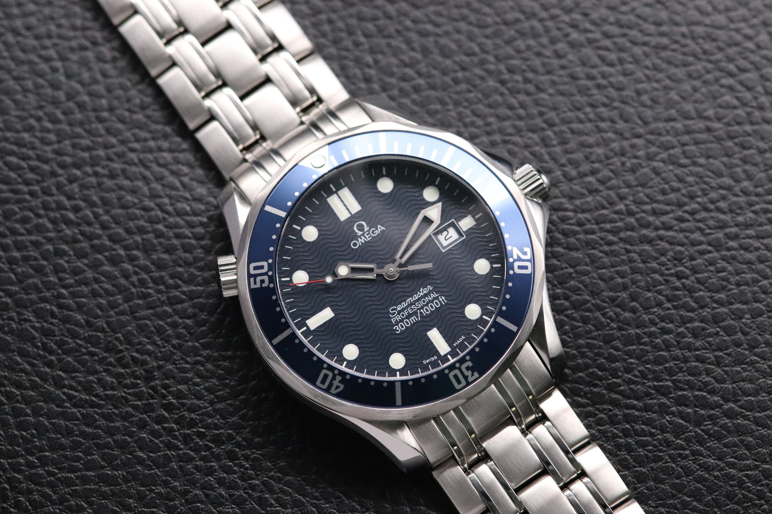 Omega Seamaster James Bond 2541.80 Blue 1998