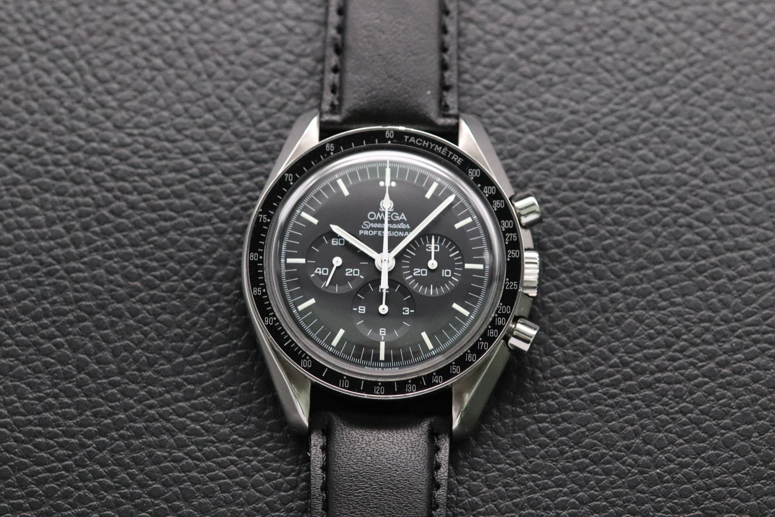 Omega Speedmaster Moonwatch 3570.50 Black Dial 2005