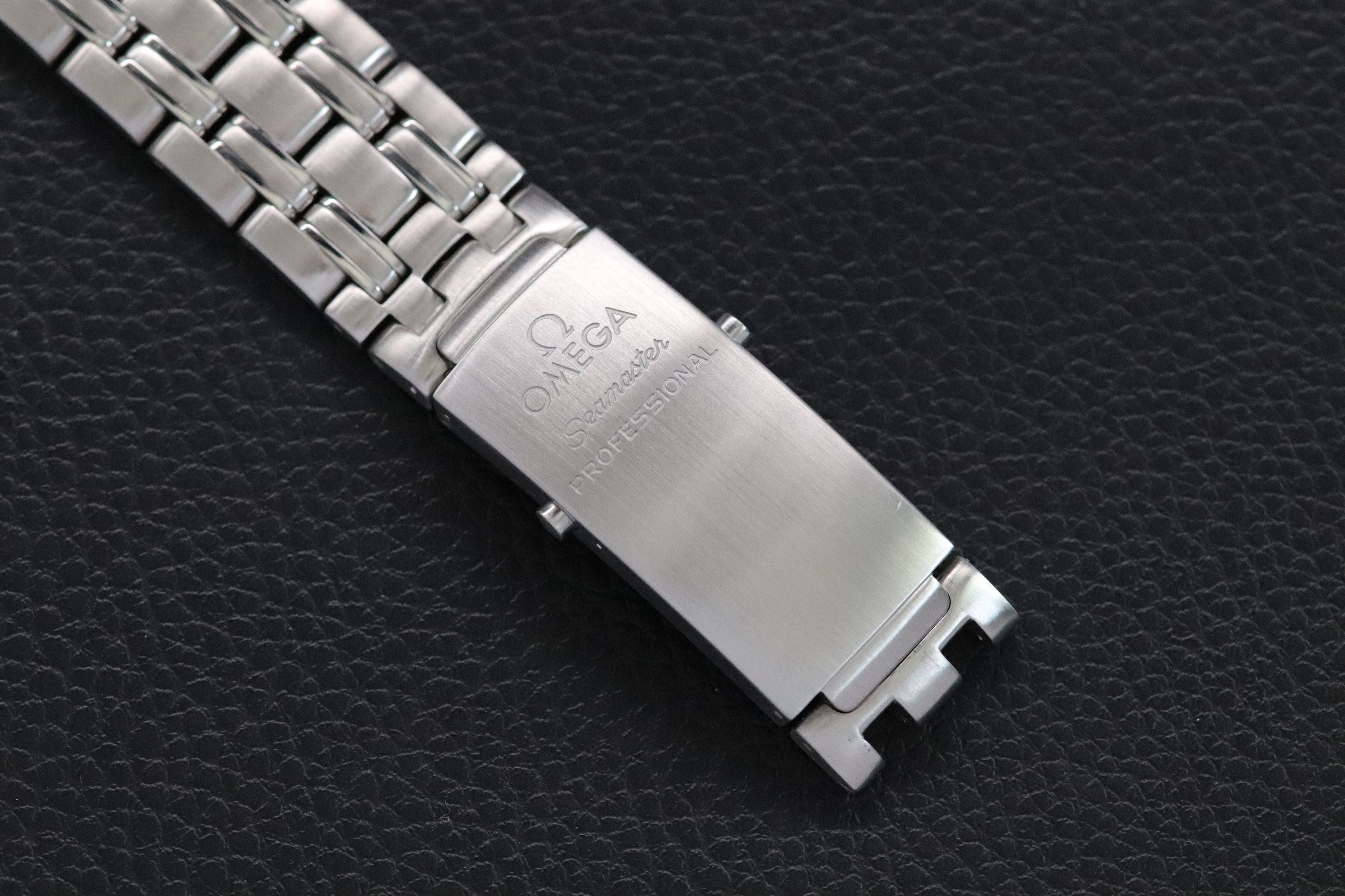Omega Seamaster 300 2561.80 Blue Dial 1993