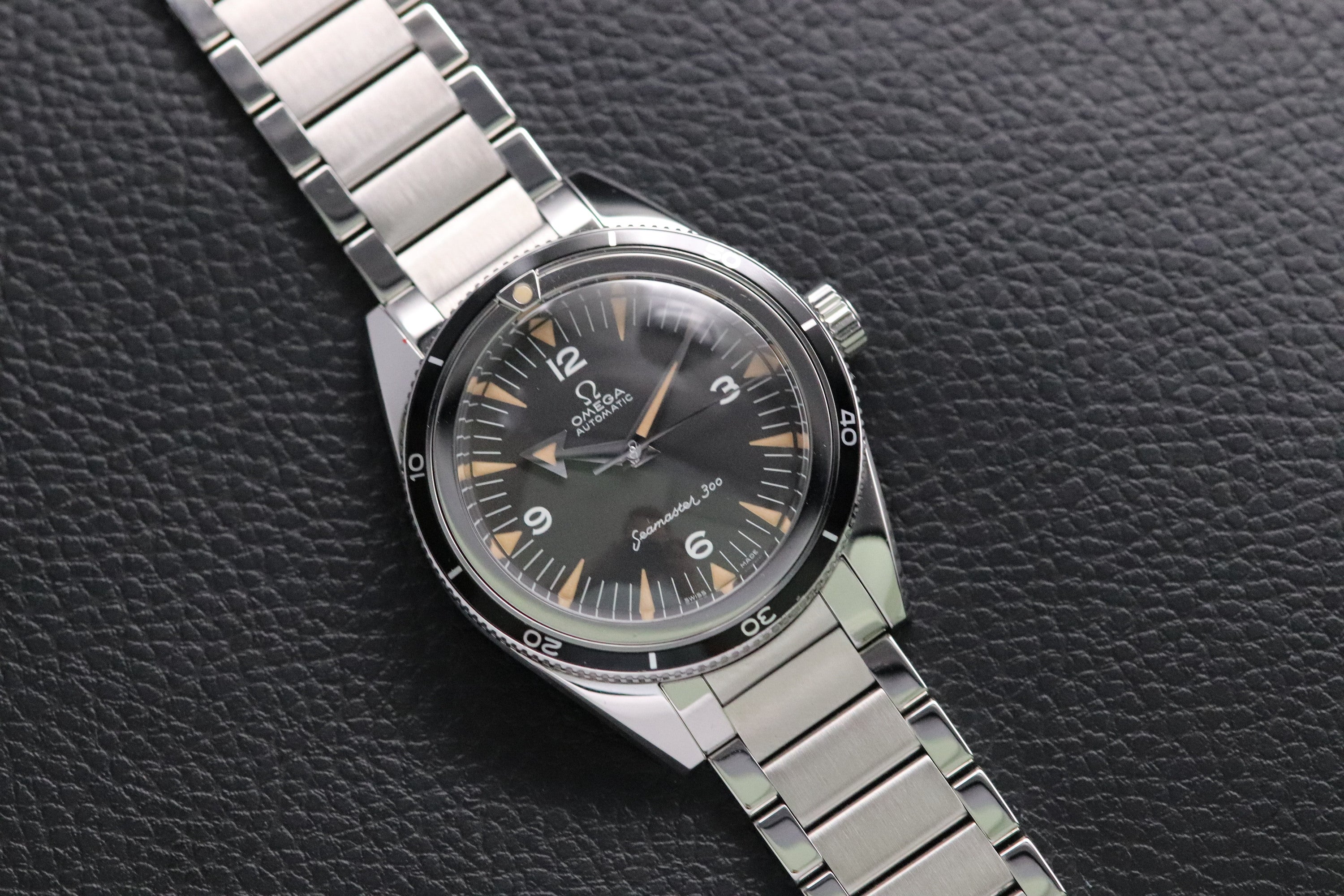 Omega Seamaster 300 1957 Trilogy 234.10.39.20.01.001 Fullset 2017 Box+Papers