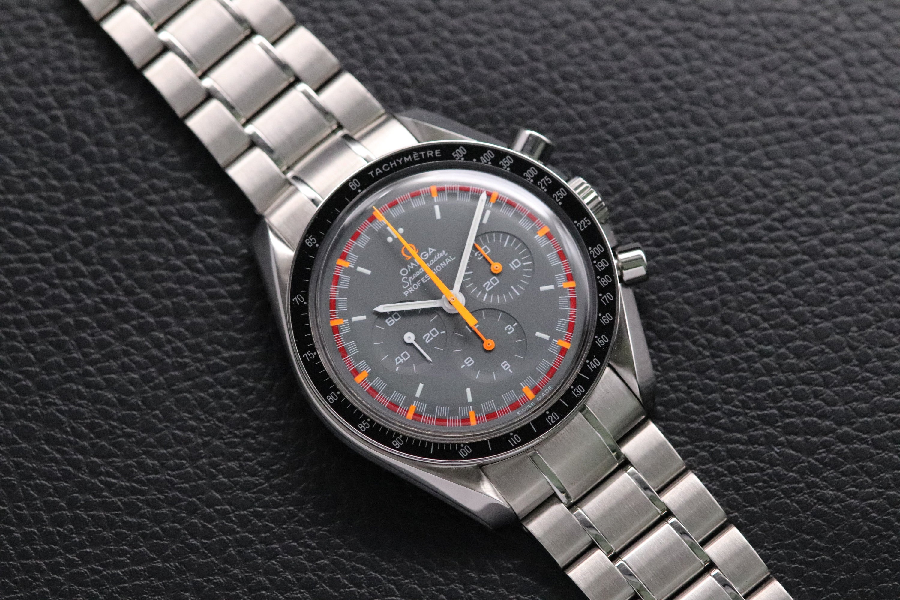 Omega Speedmaster Racing Japan Edition 3570.40 Fullset 2005 Box+Papers