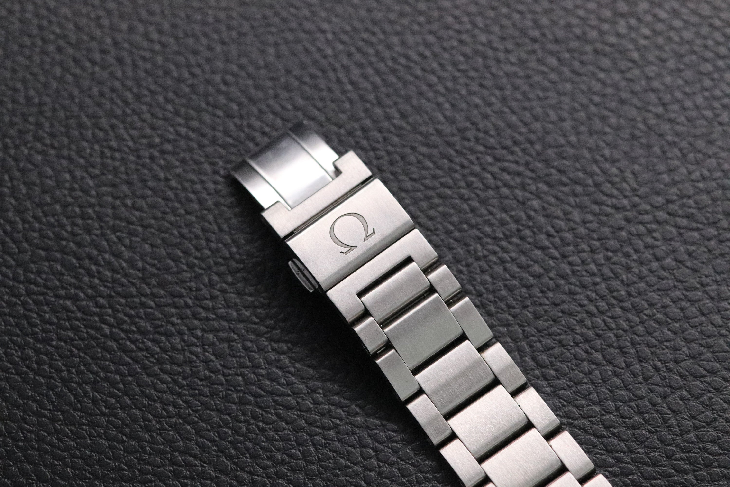 Omega Seamaster Aqua Terra 231.10.39.60.06.001 Grey Dial 2018