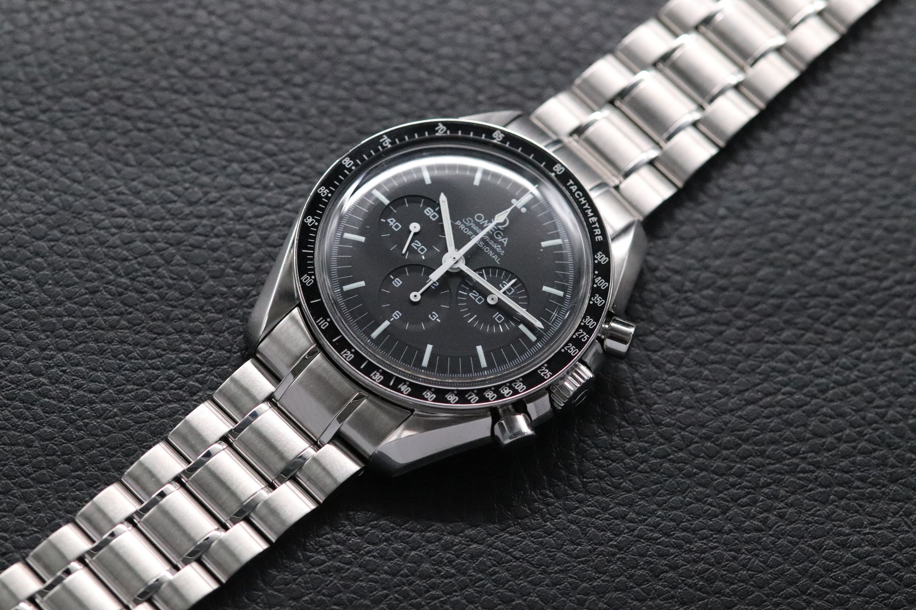Omega Speedmaster Moonwatch 3570.50 Black Dial 2005