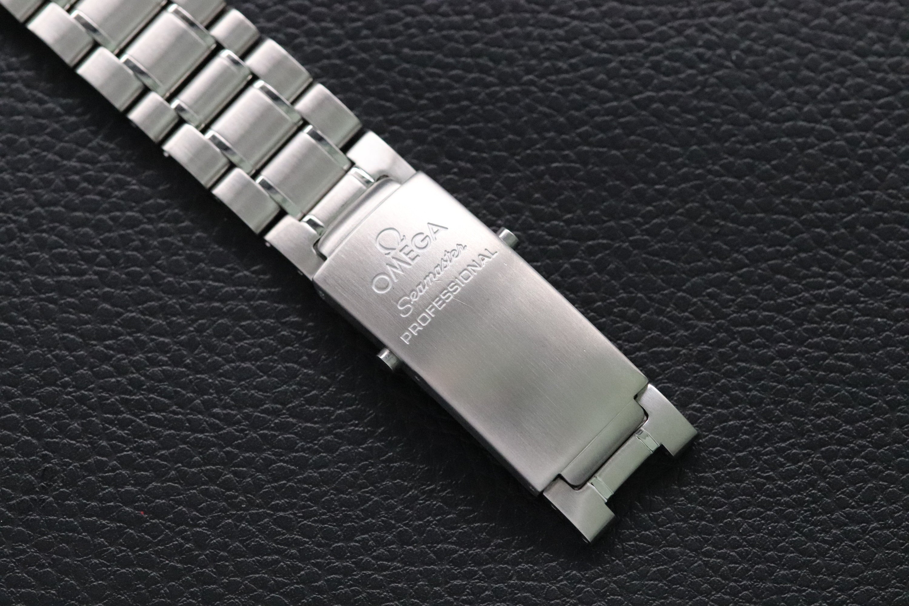 Omega Seamaster 300 2253.80 Papers 2002