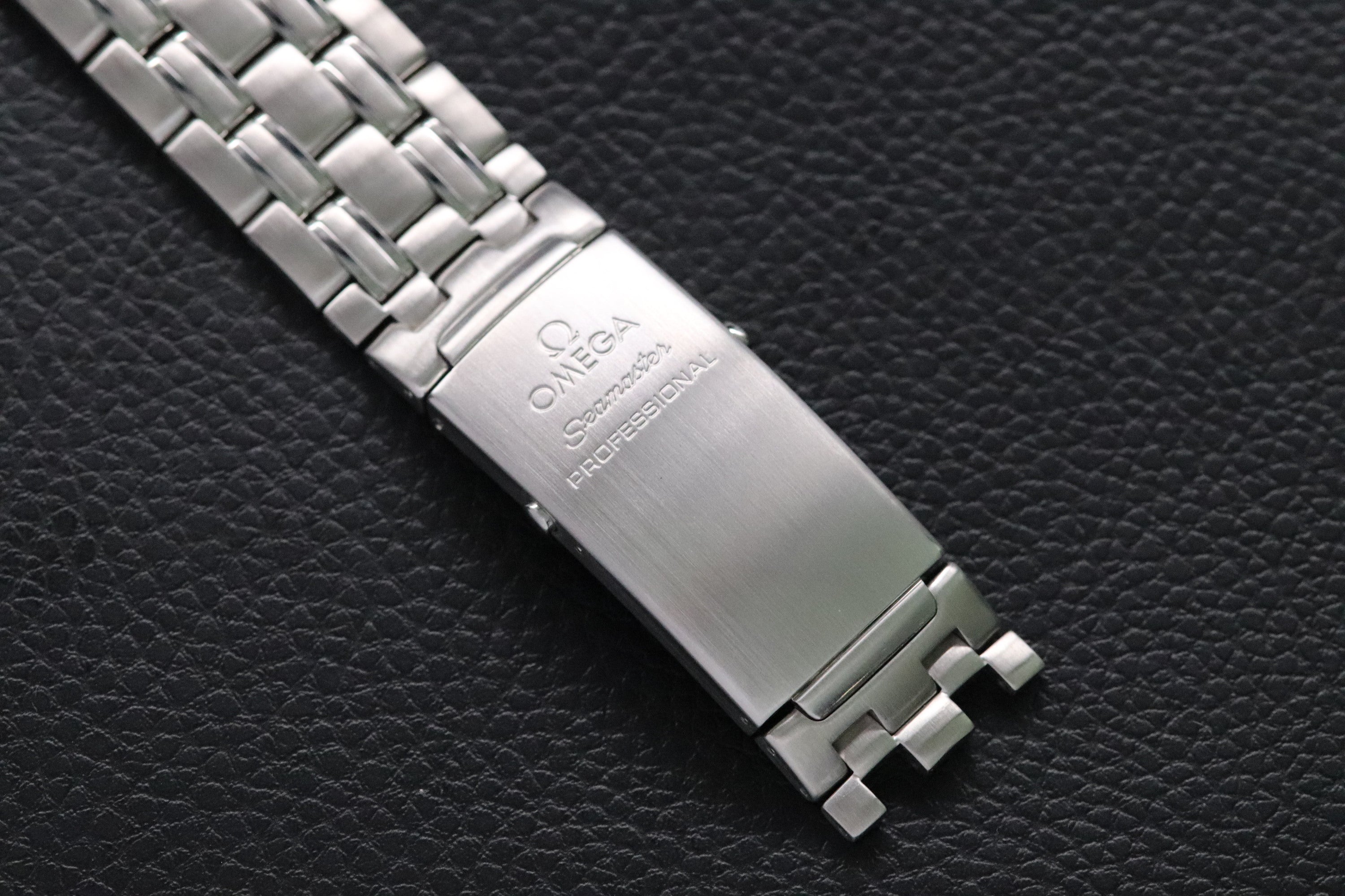 Omega Seamaster Diver 2220.80 Papers 2014